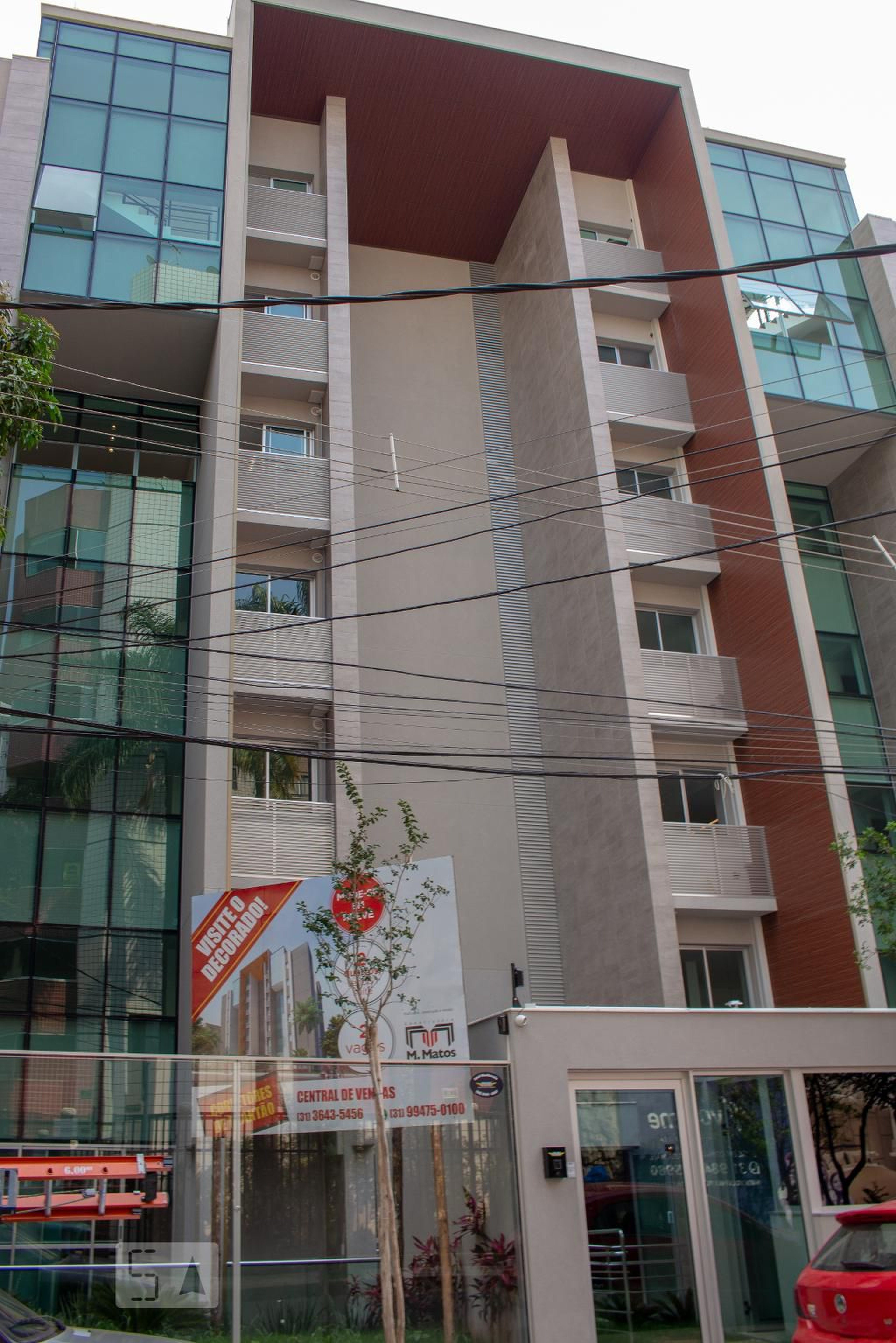 Fachada do Condomínio Edifício Carlos Gropen