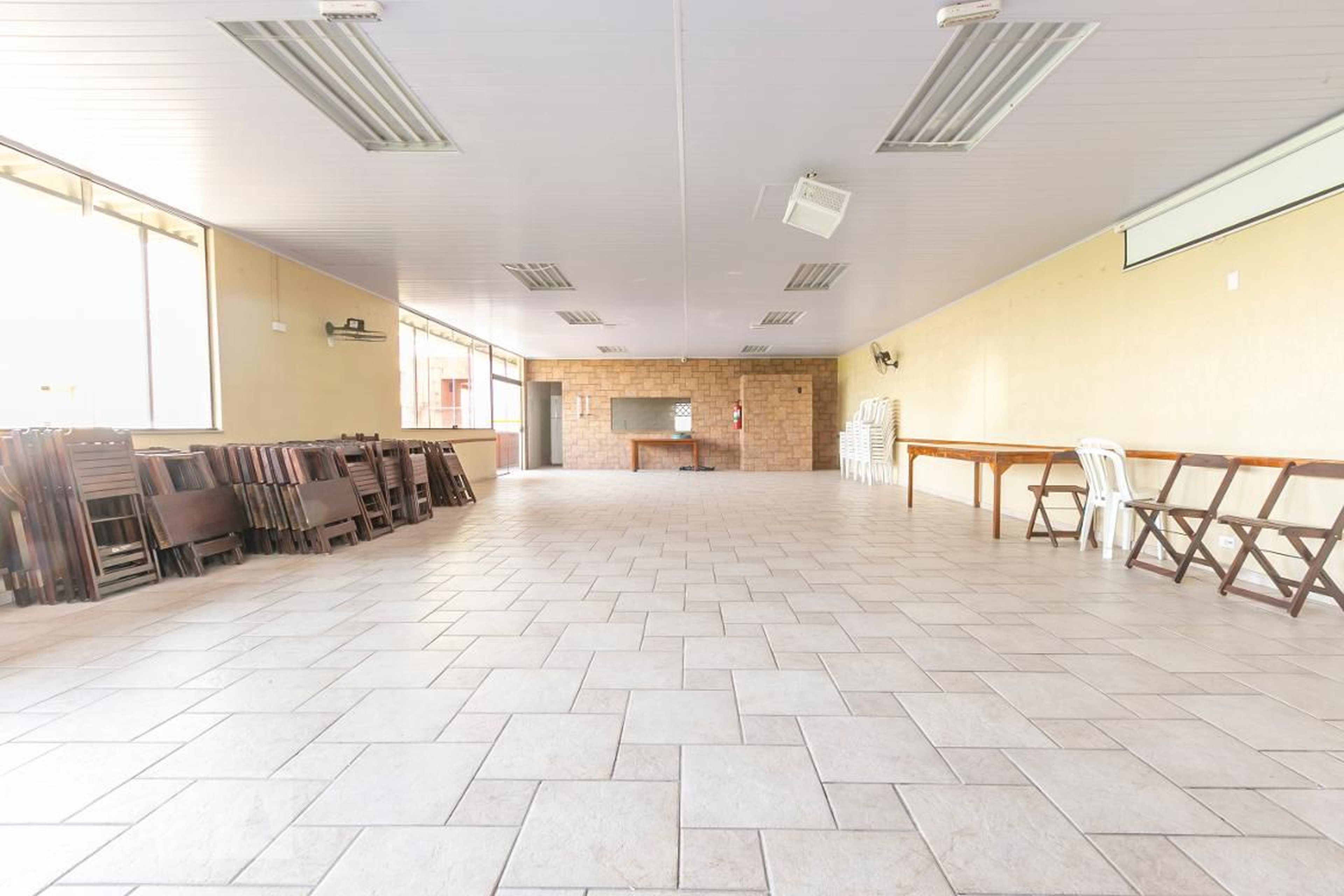 Salão de Festas - Estados  P 340