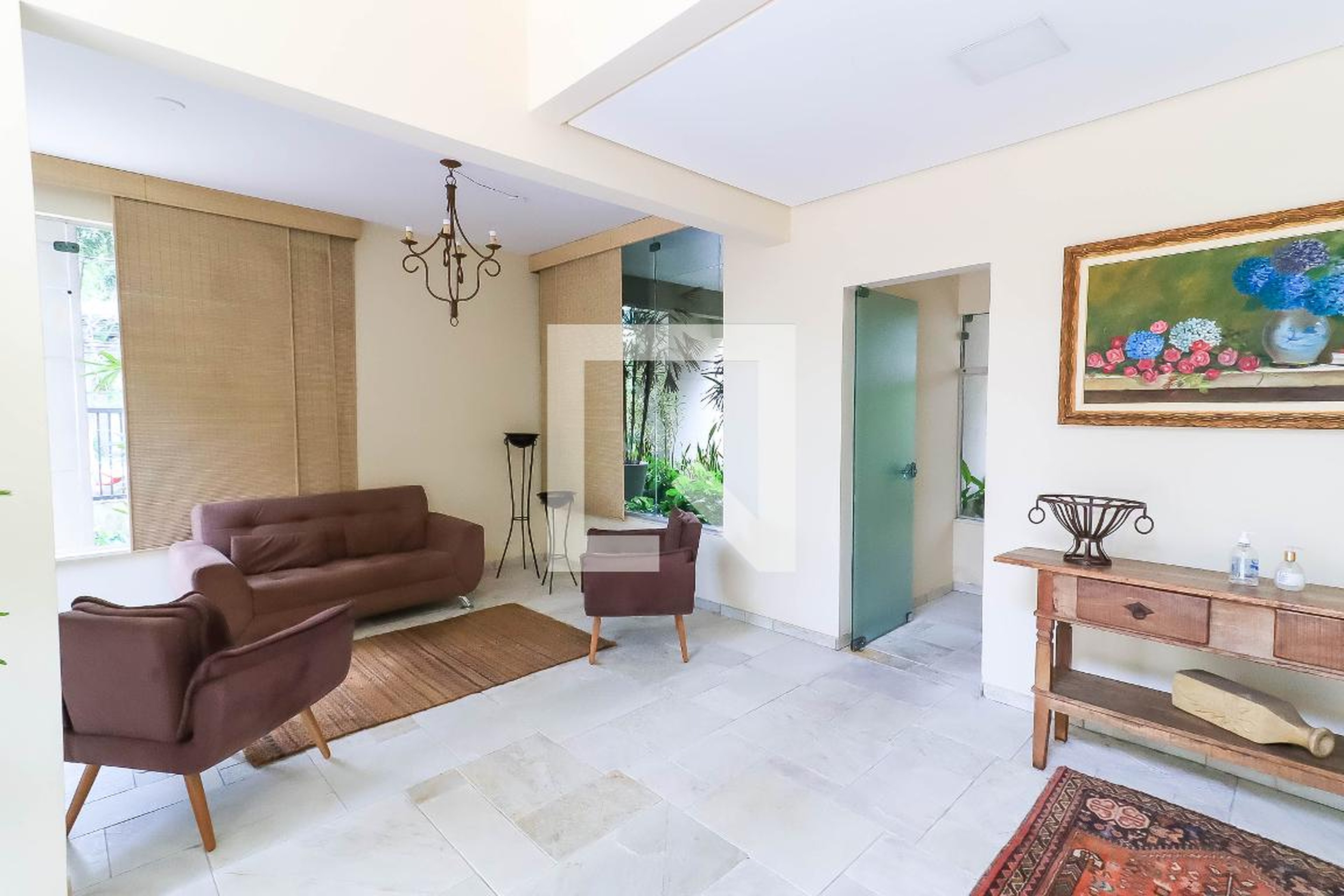 Hall - Sainte Thereze