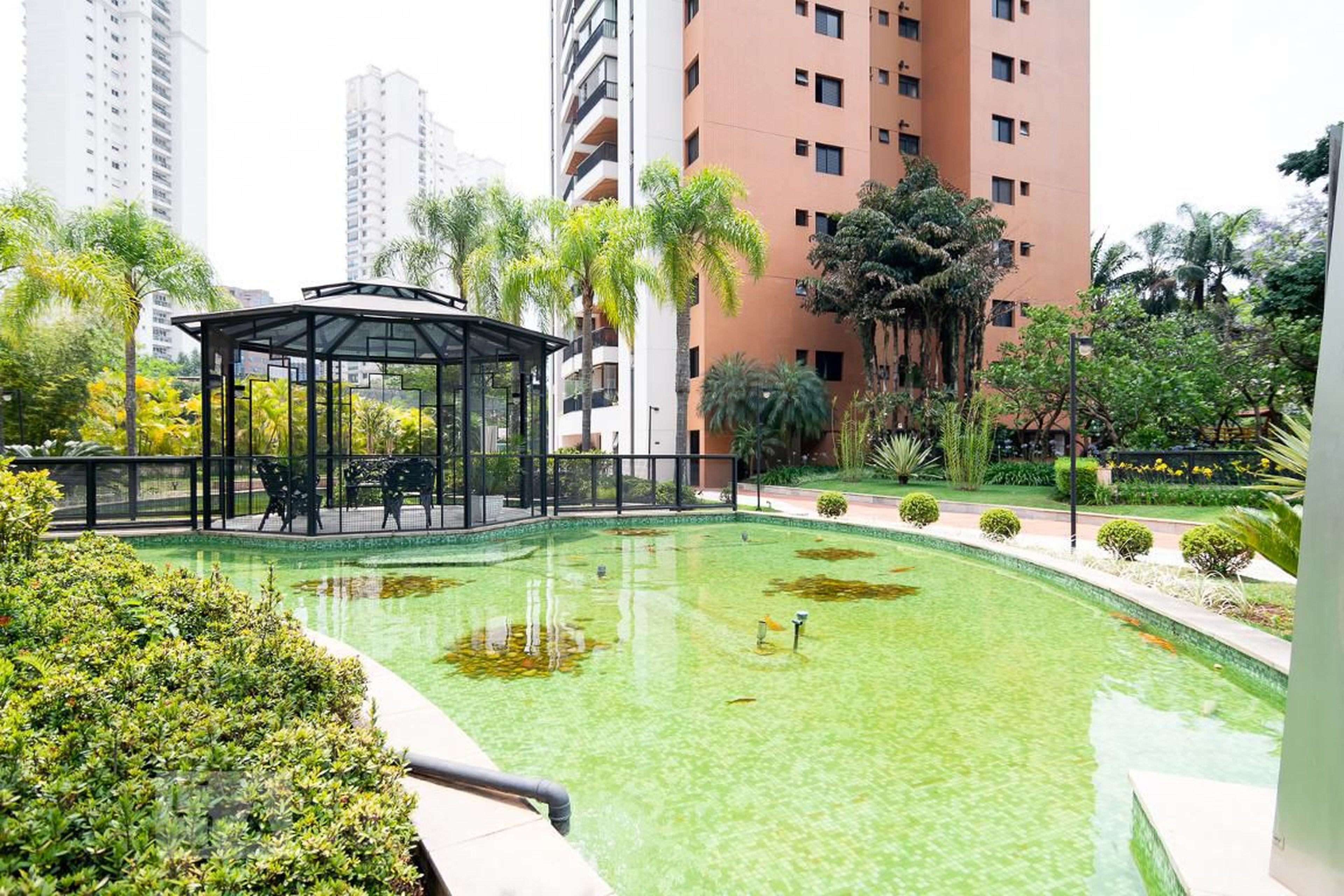 Área Externa - Edifício Espaço & Vida