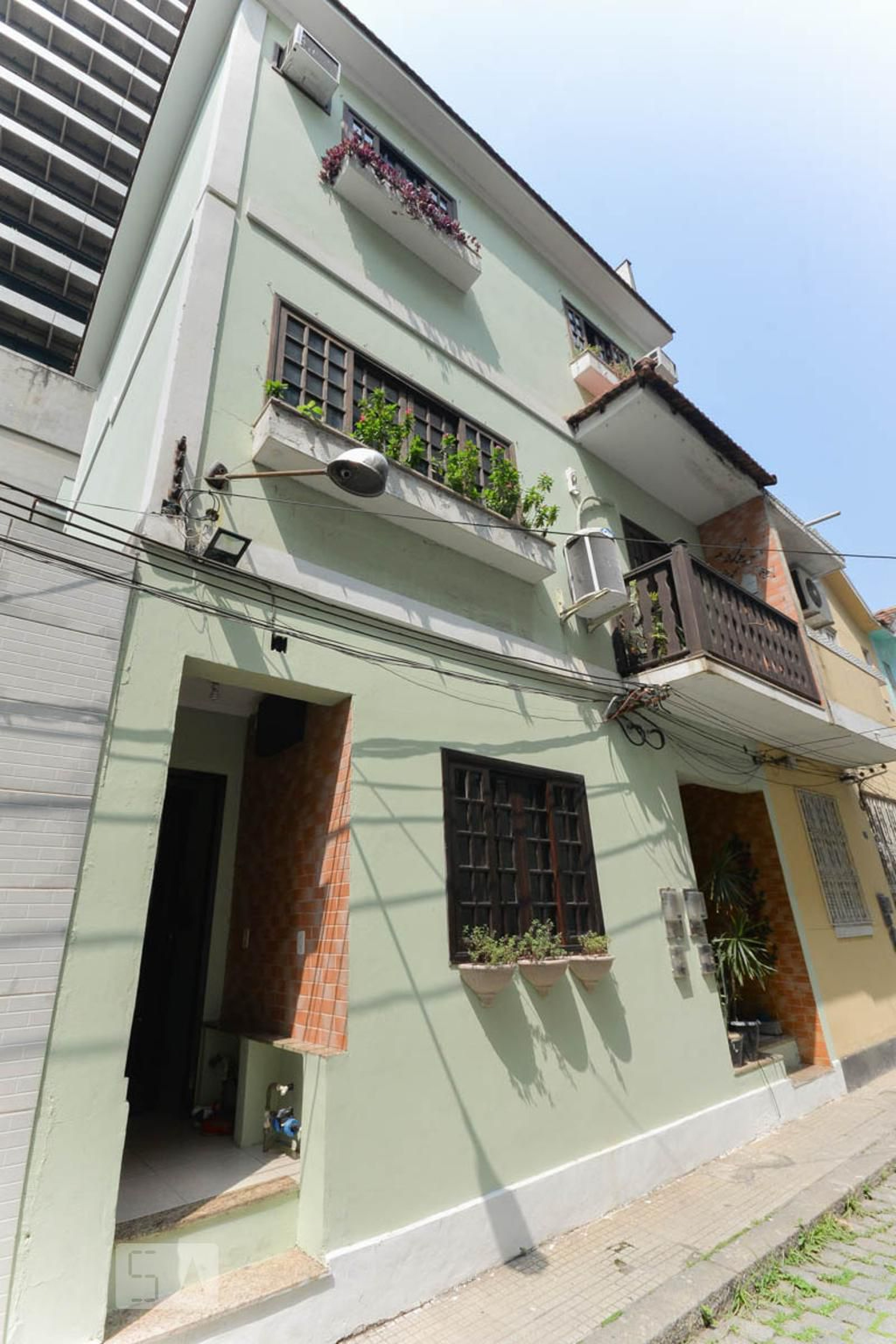 Fachada Condomínio em Rua General Canabarro, 424