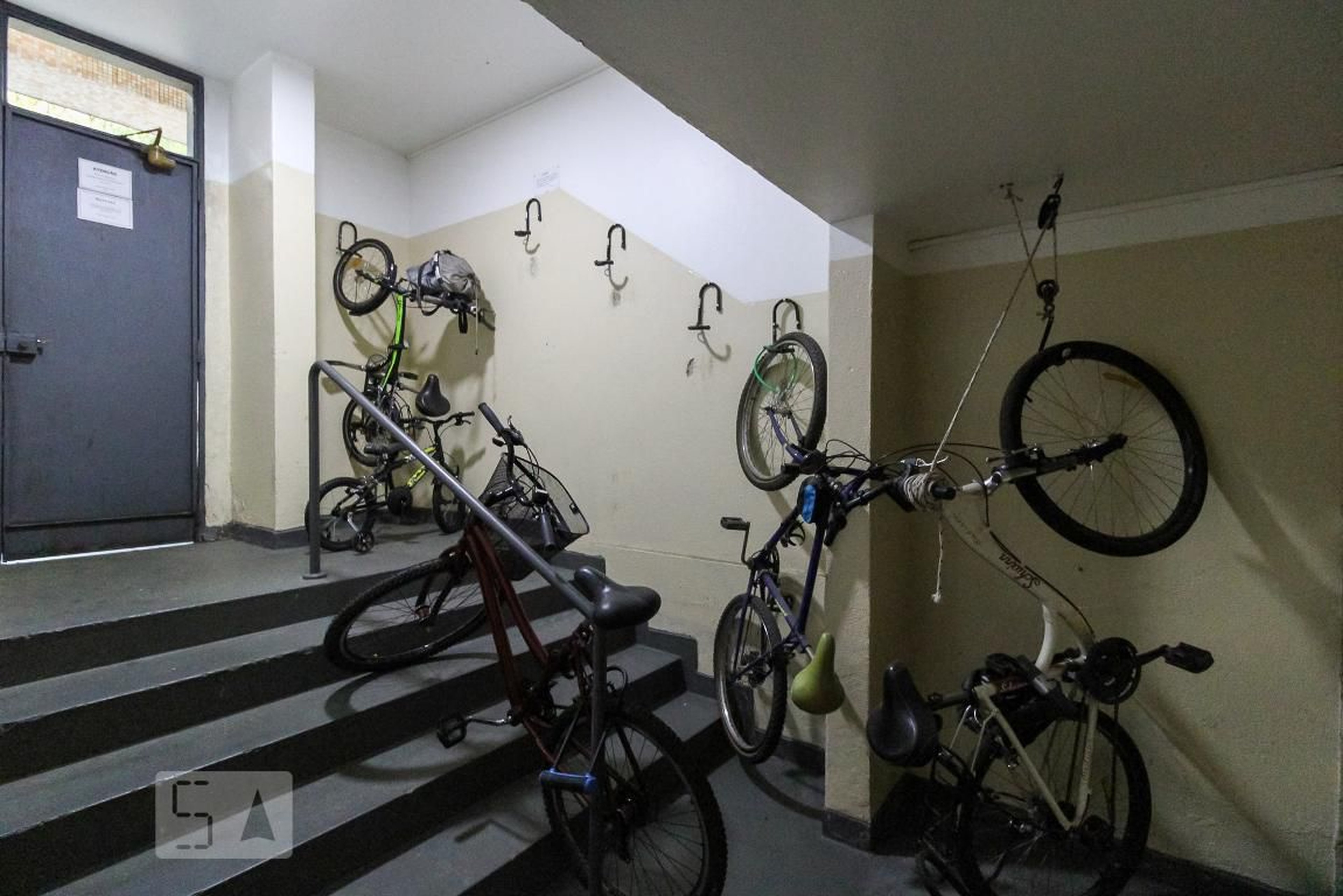 Bicicletário - Edifício Gregório Serrão
