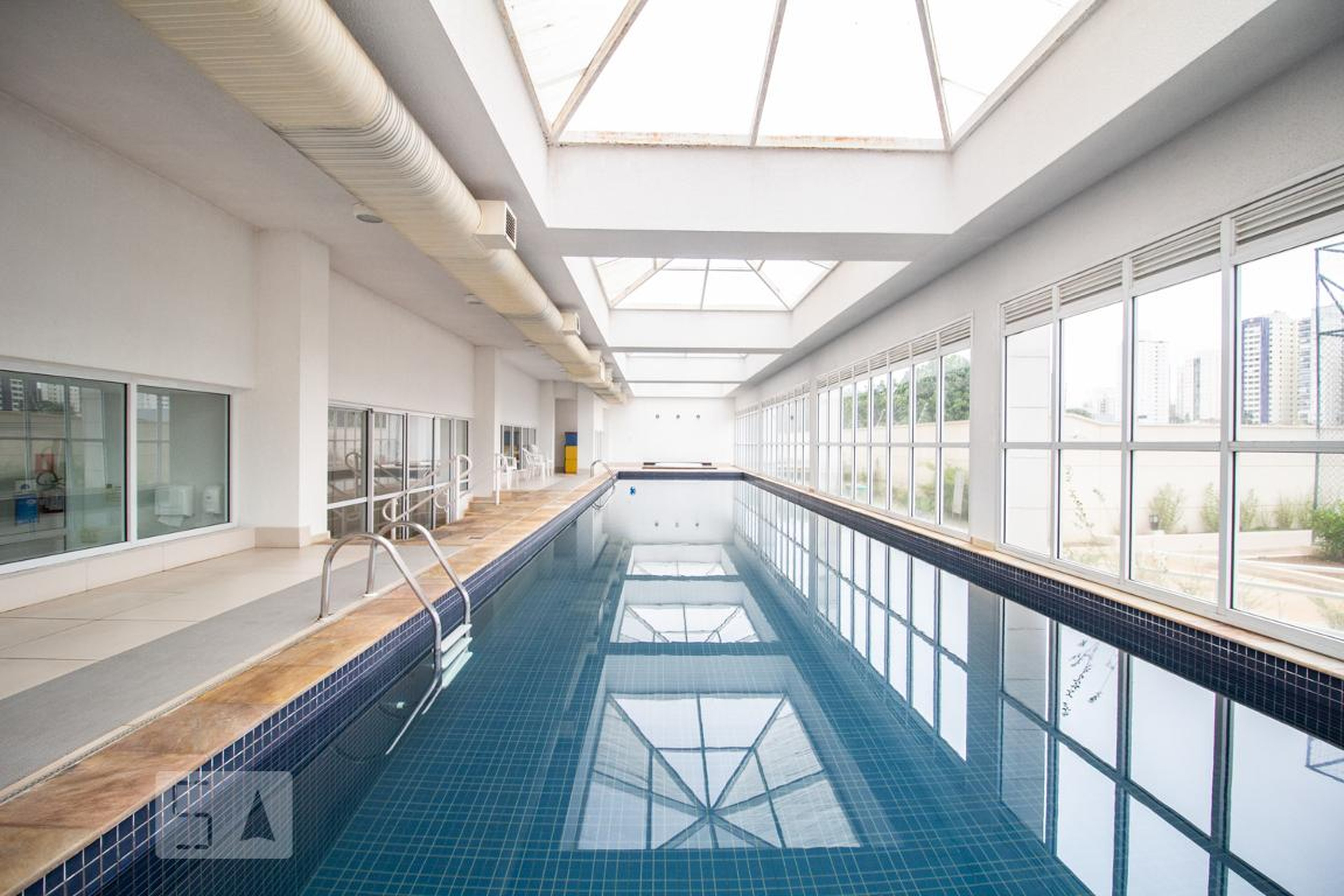 Piscina Coberta - Idea Vila Romana