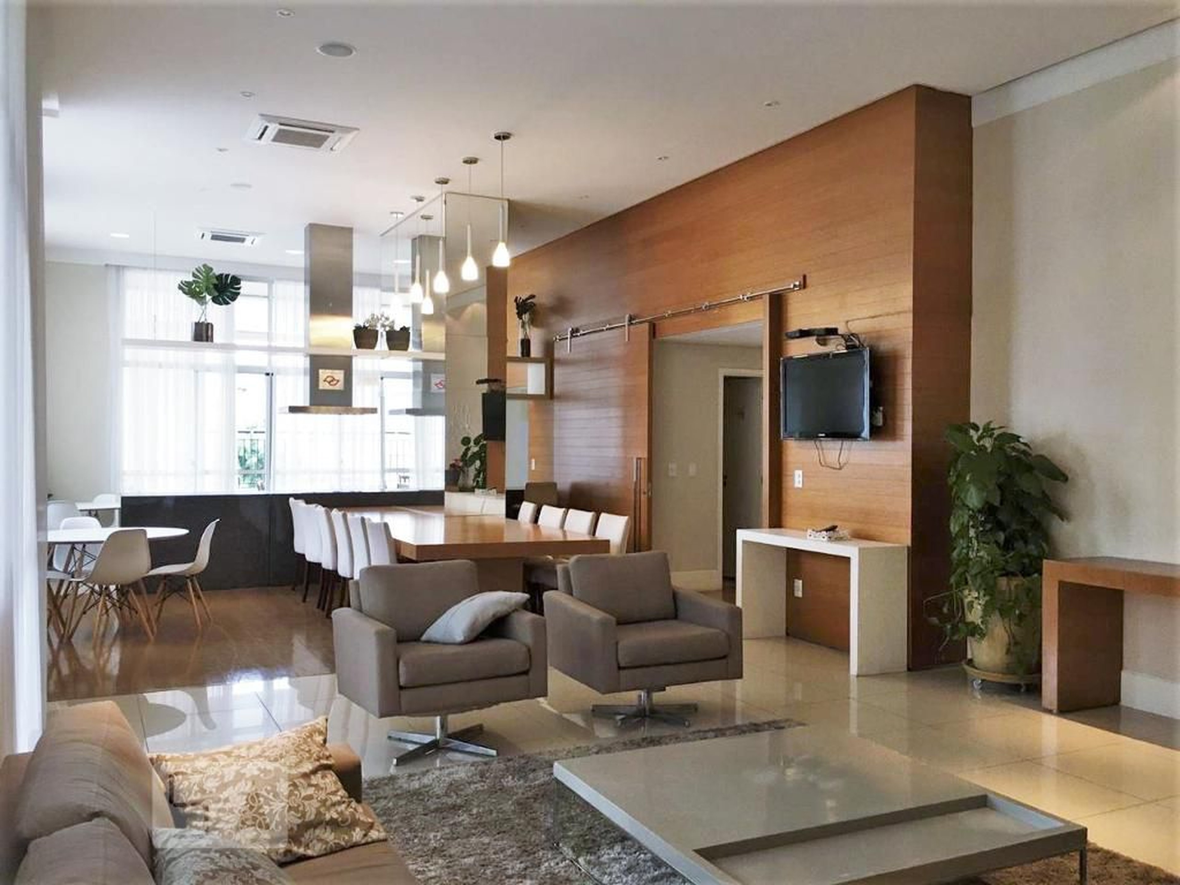 Salão Gourmet - Floris Santana