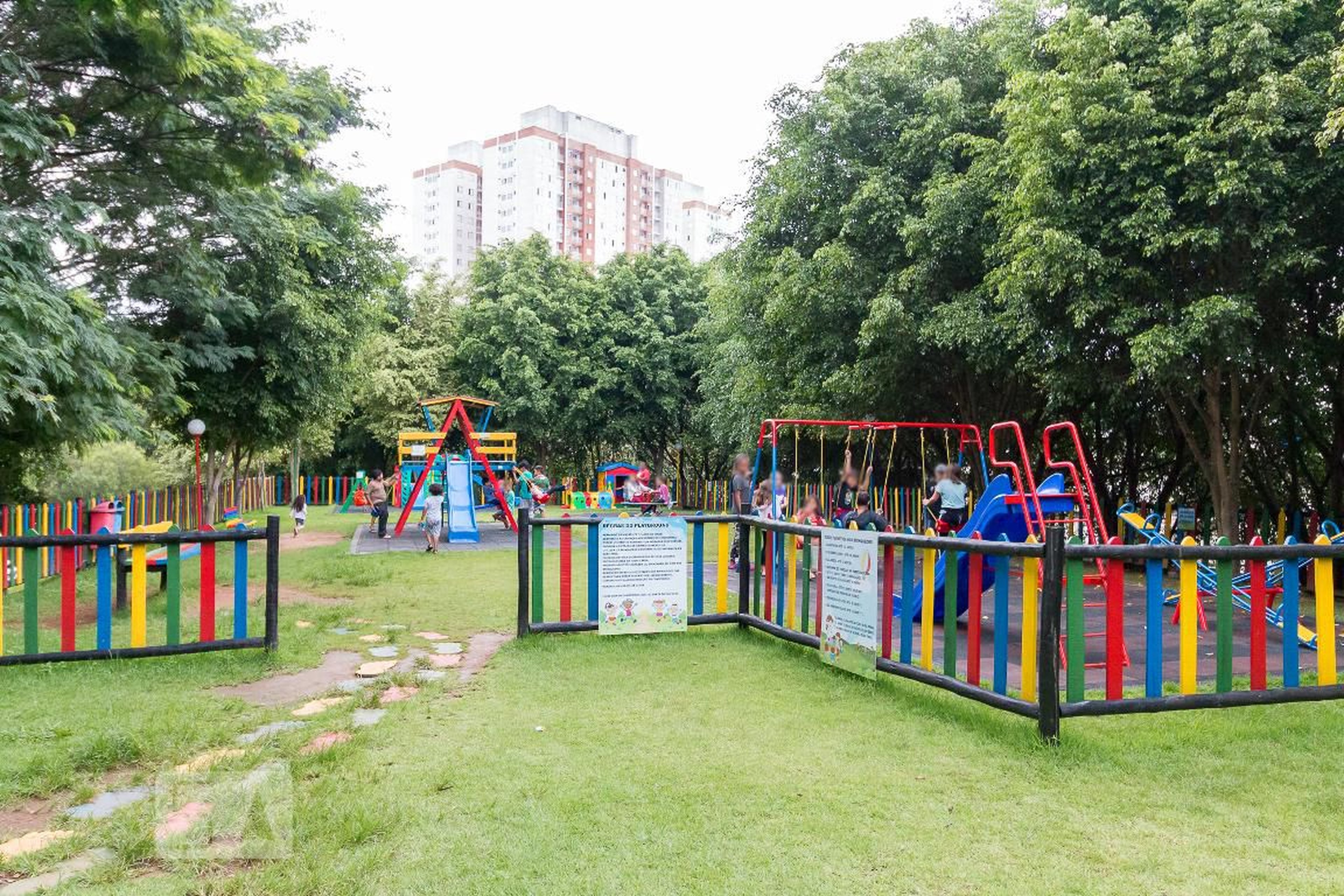 Playground - Vale Verde