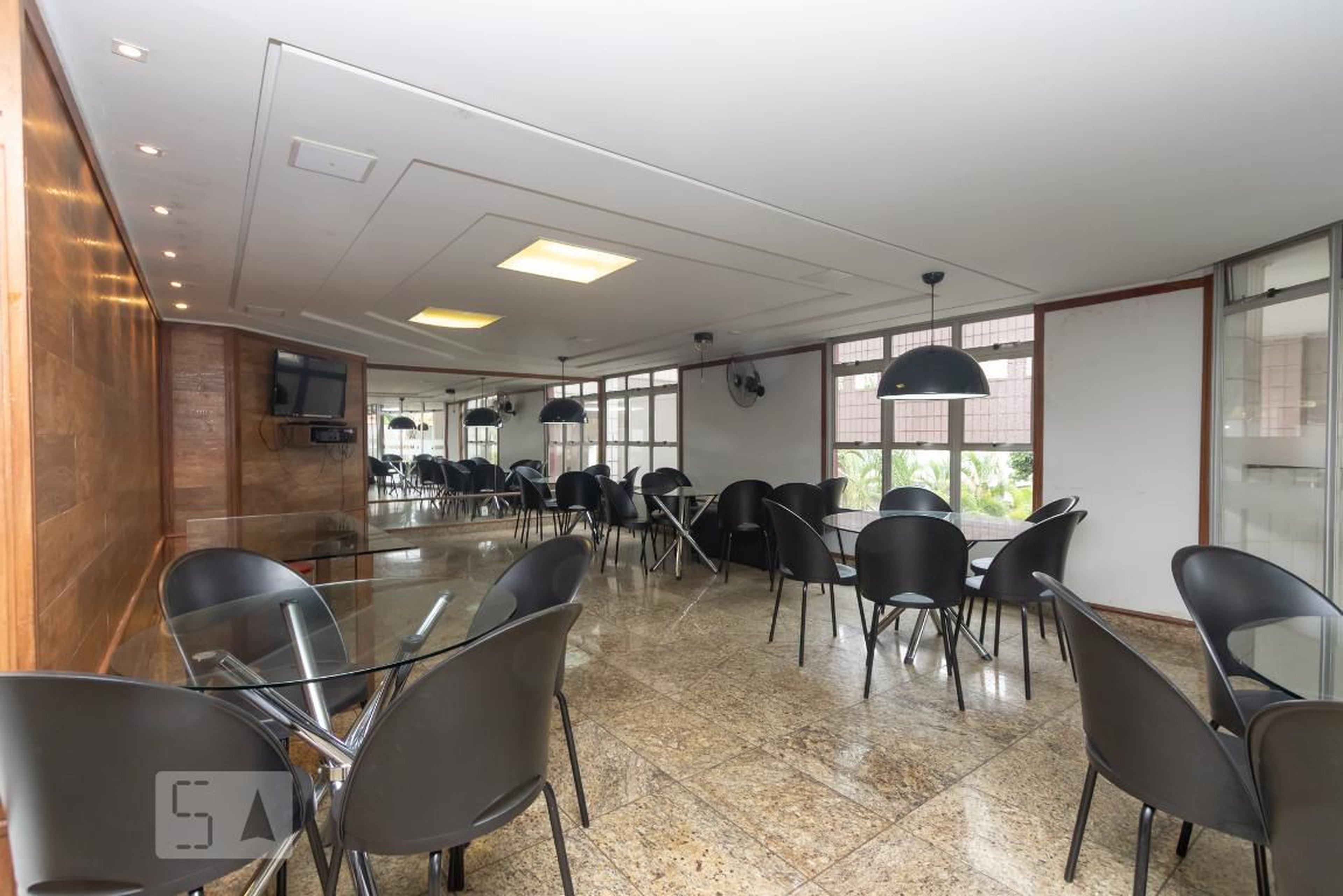 Salão de Festas - Jardim Tulherias