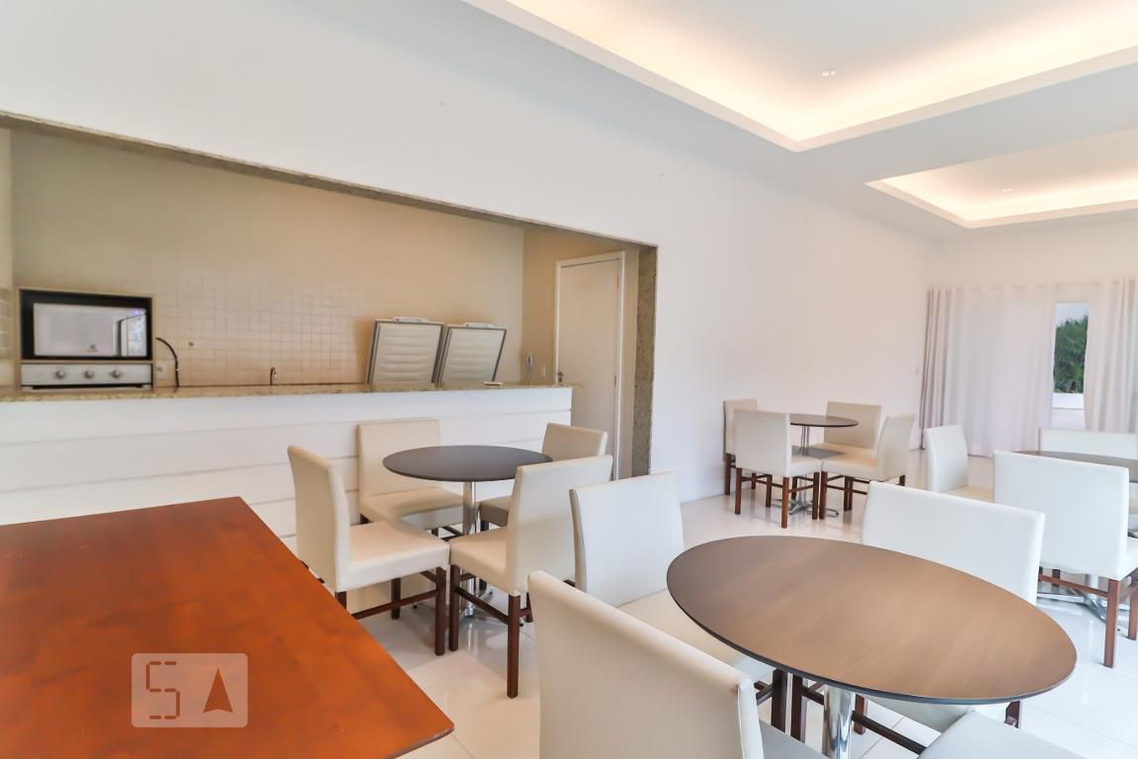 Salão de Festas - High