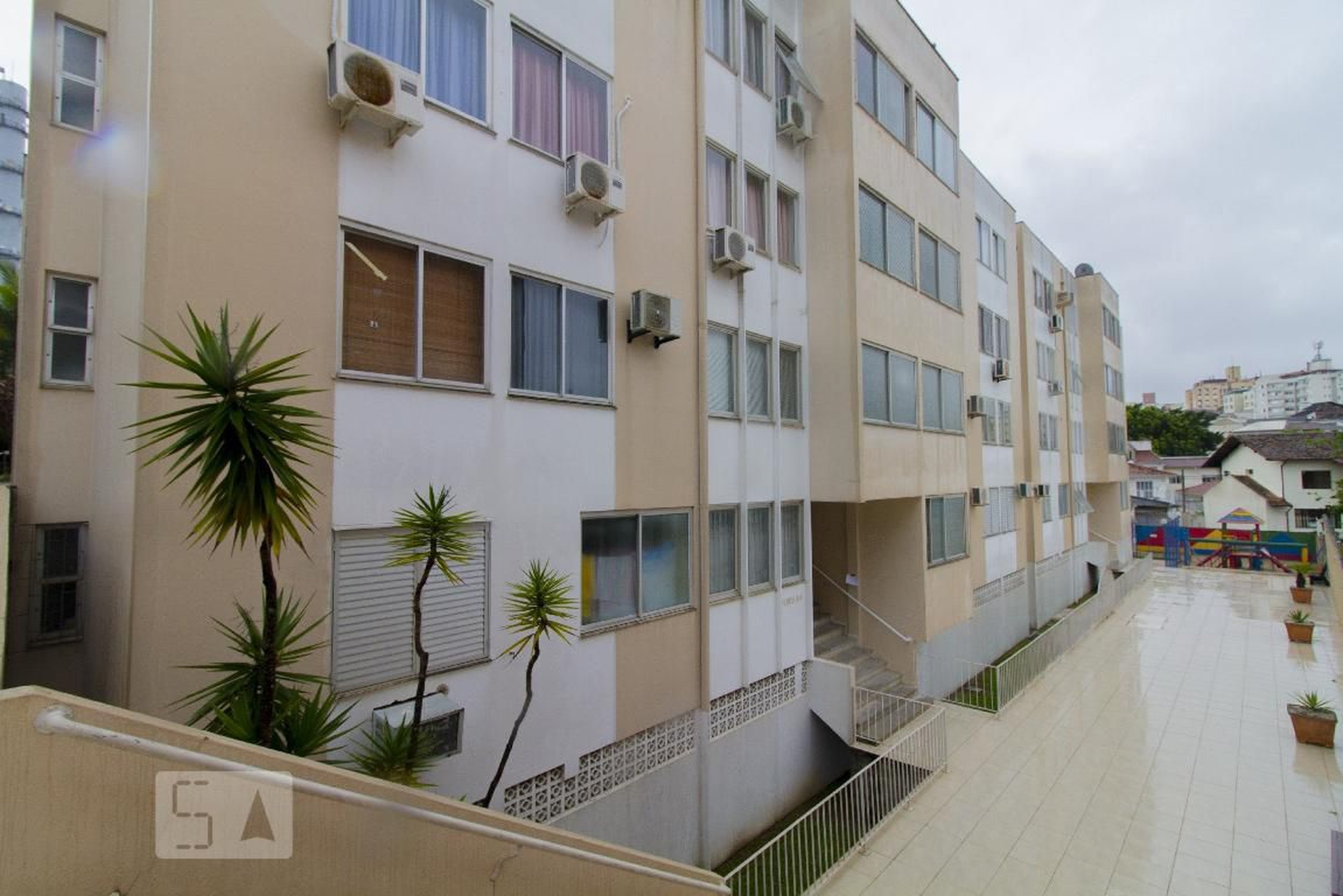 Fachada Condomínio Santos Saraiva