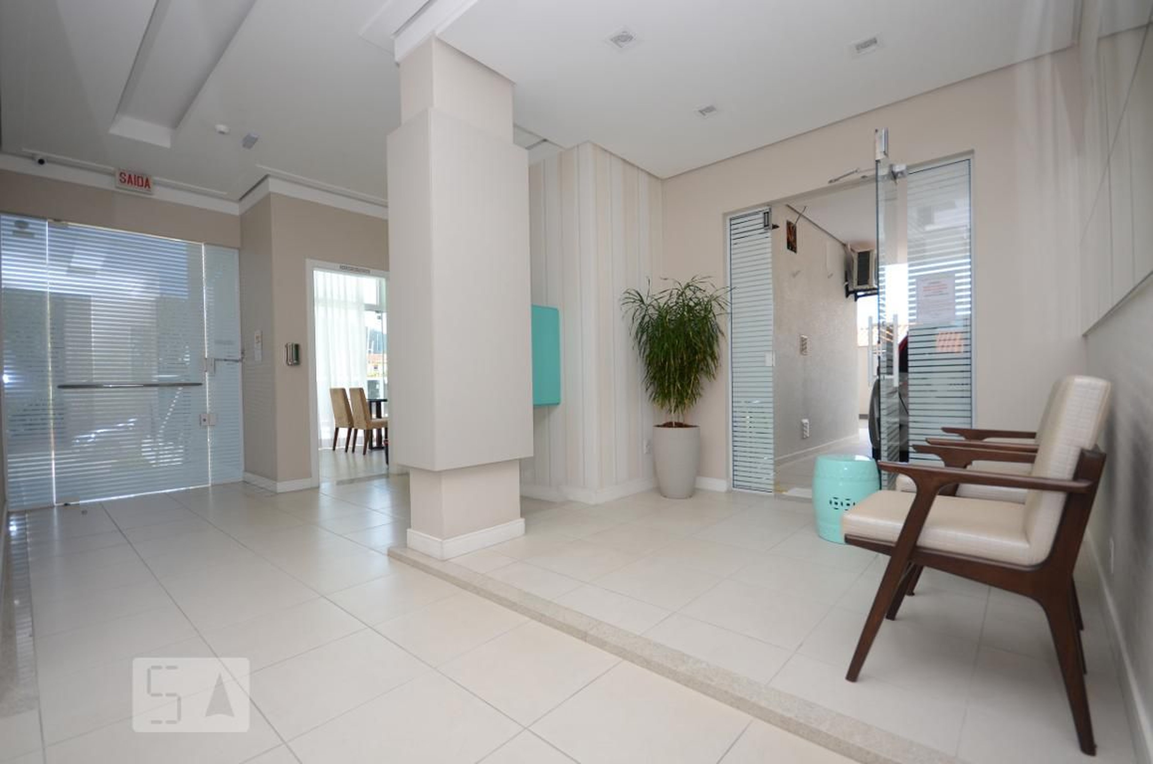 Hall de Entrada - Paul Cezanne