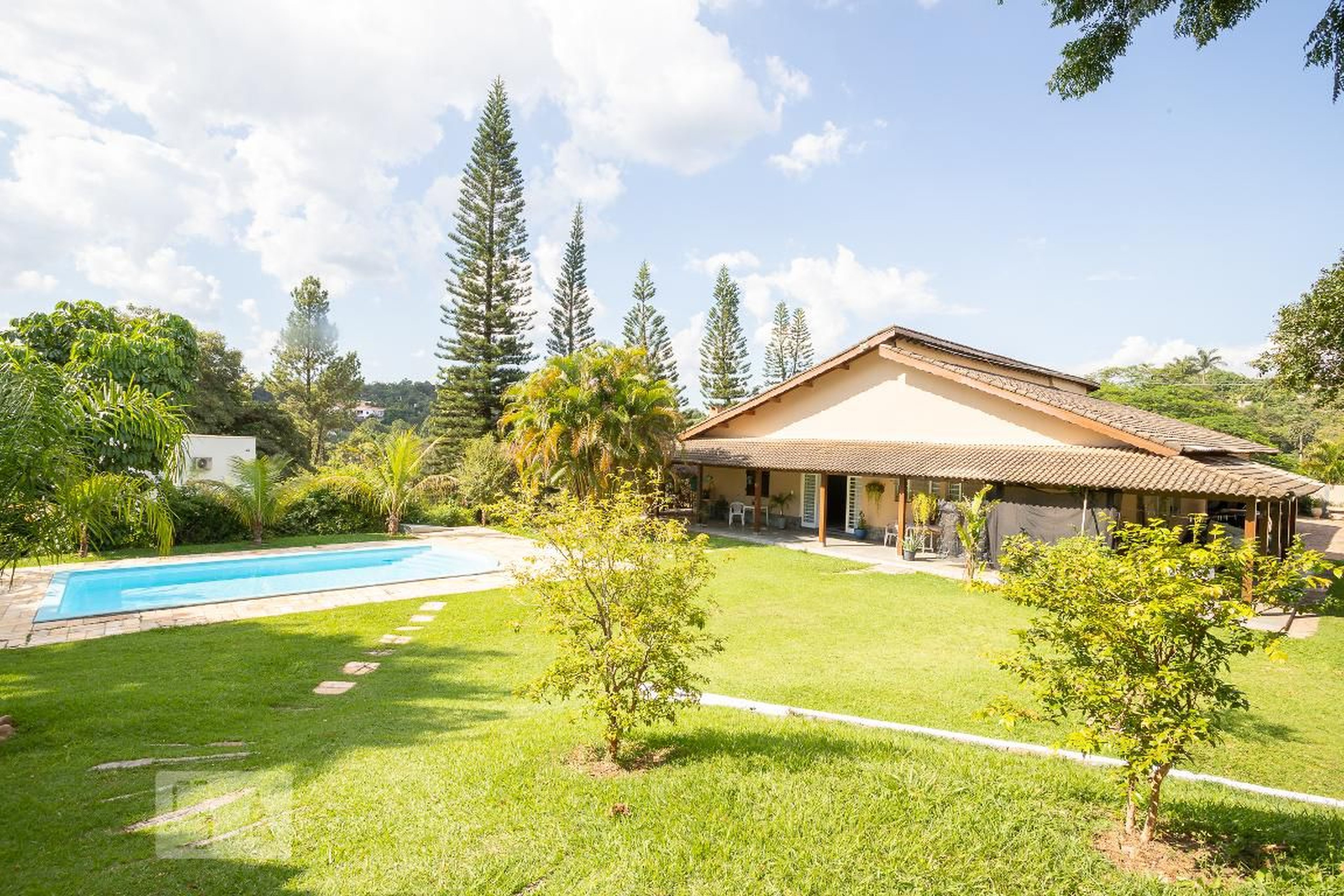 Piscina - Morada Mediterrânea