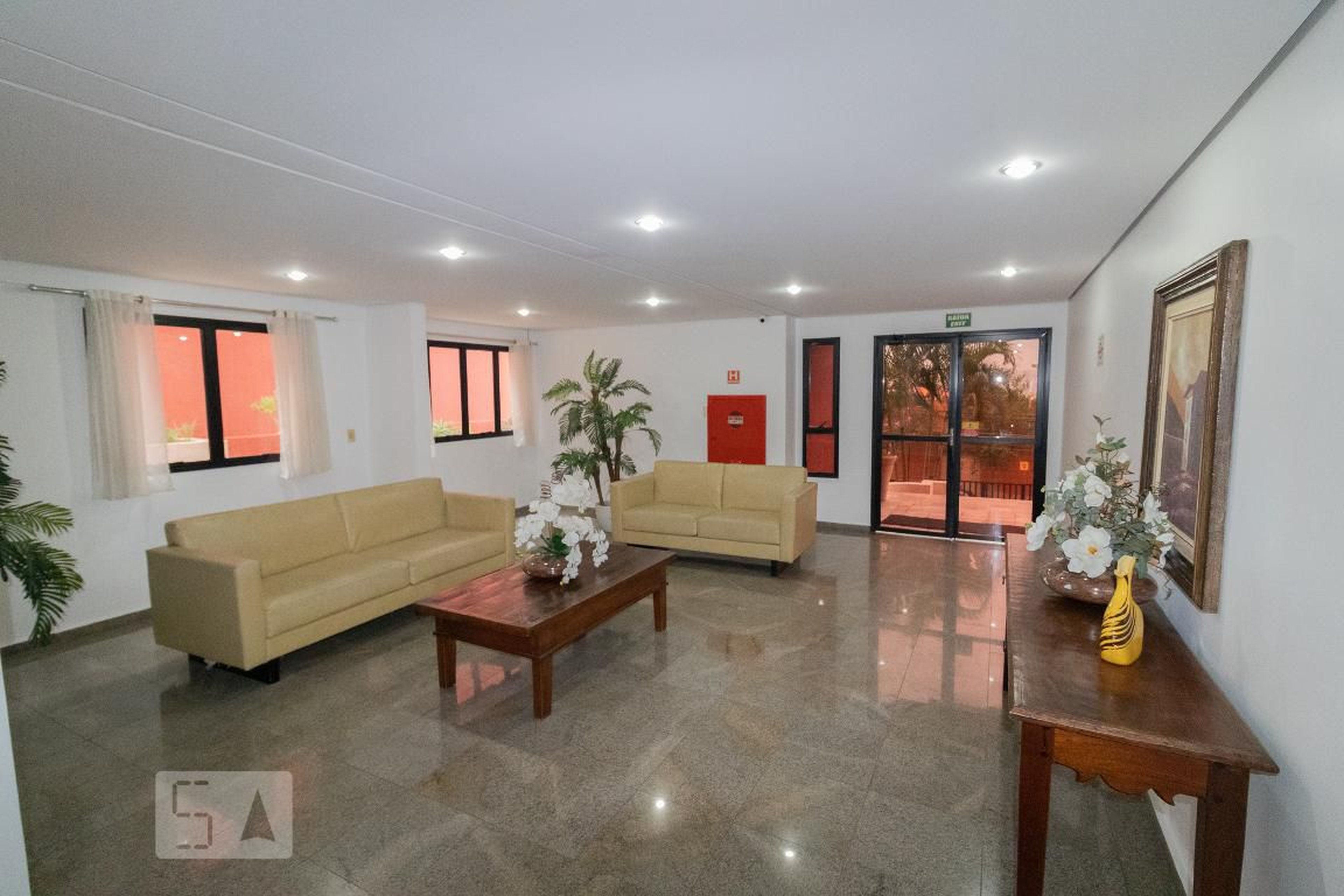 Hall de Entrada - Big Tower