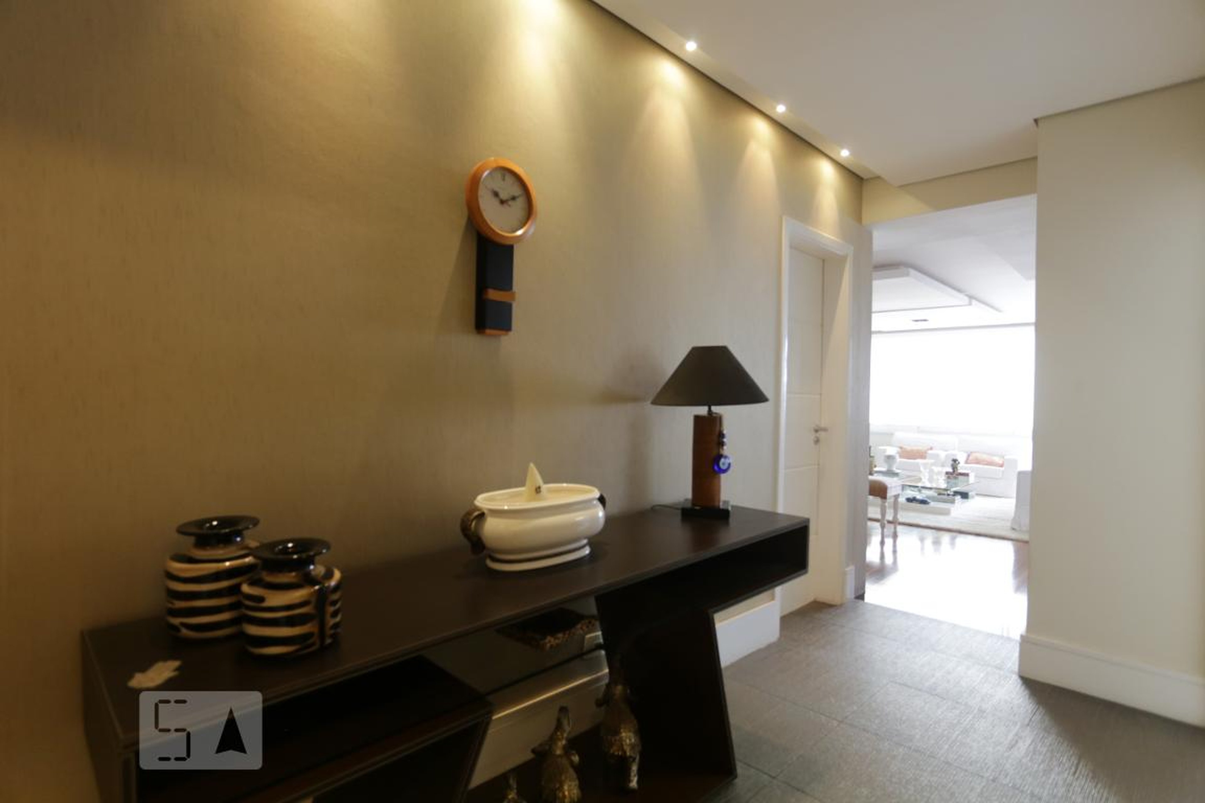 Hall - Thereza Franchini