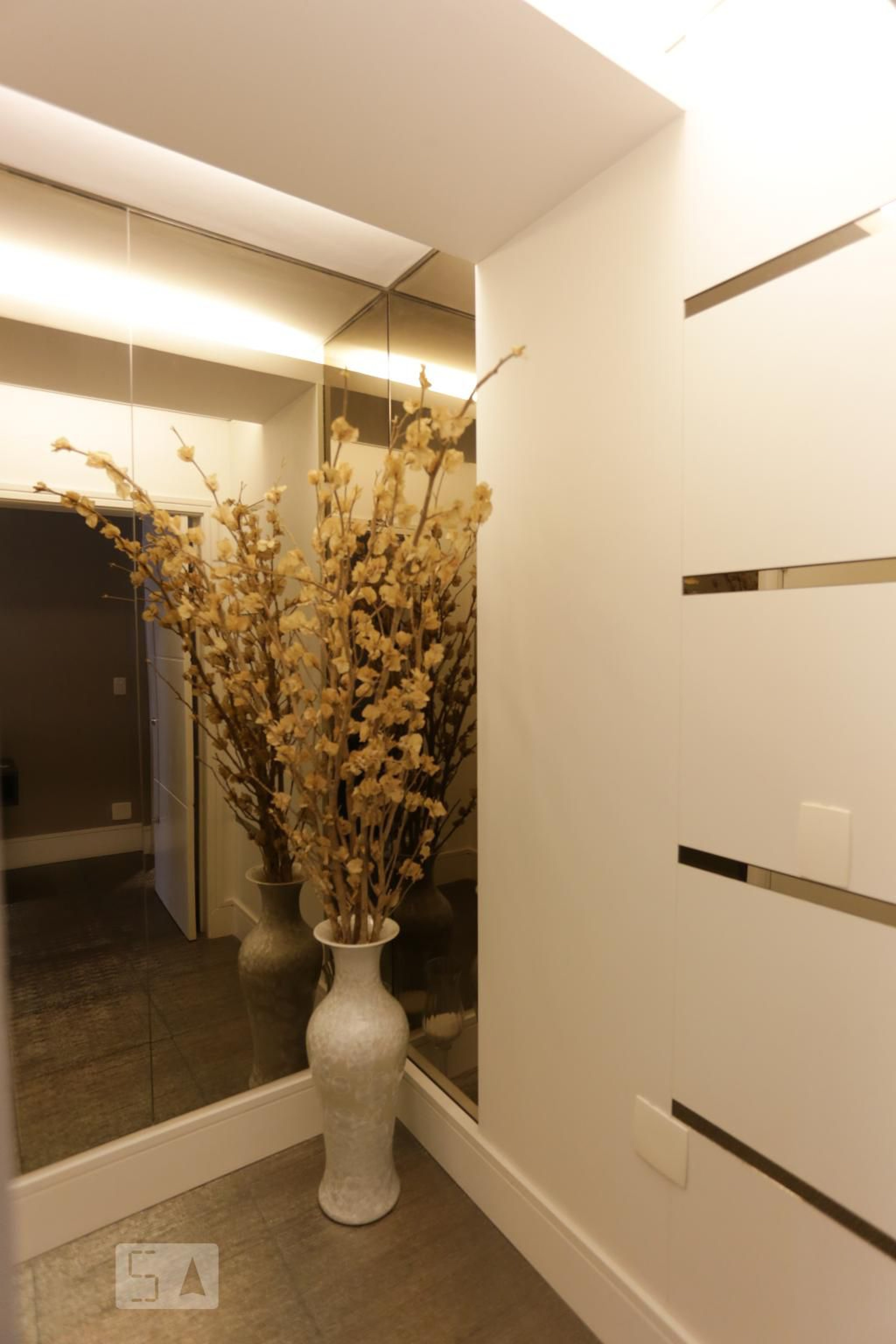 Hall de entrada - Thereza Franchini