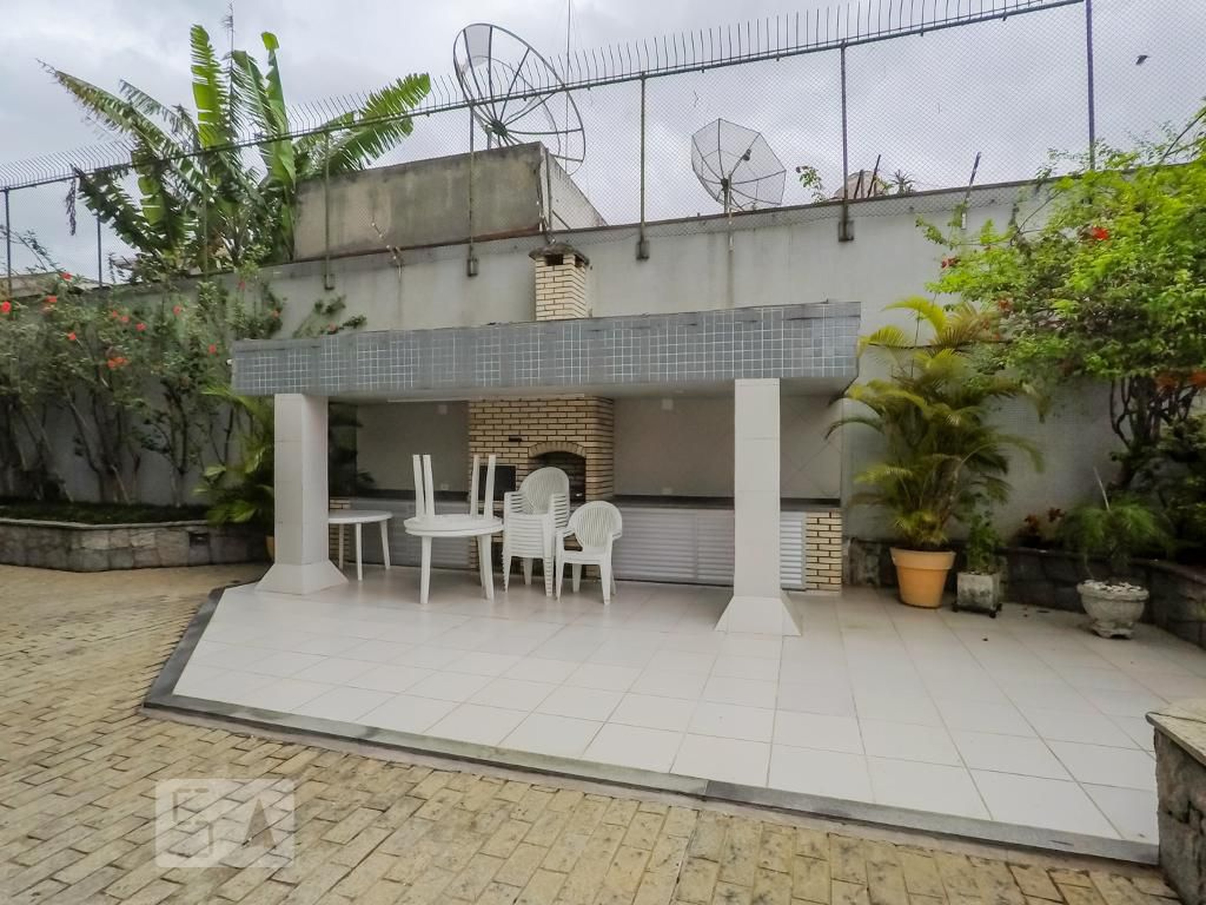 Área Externa - Maison Saint Pierre