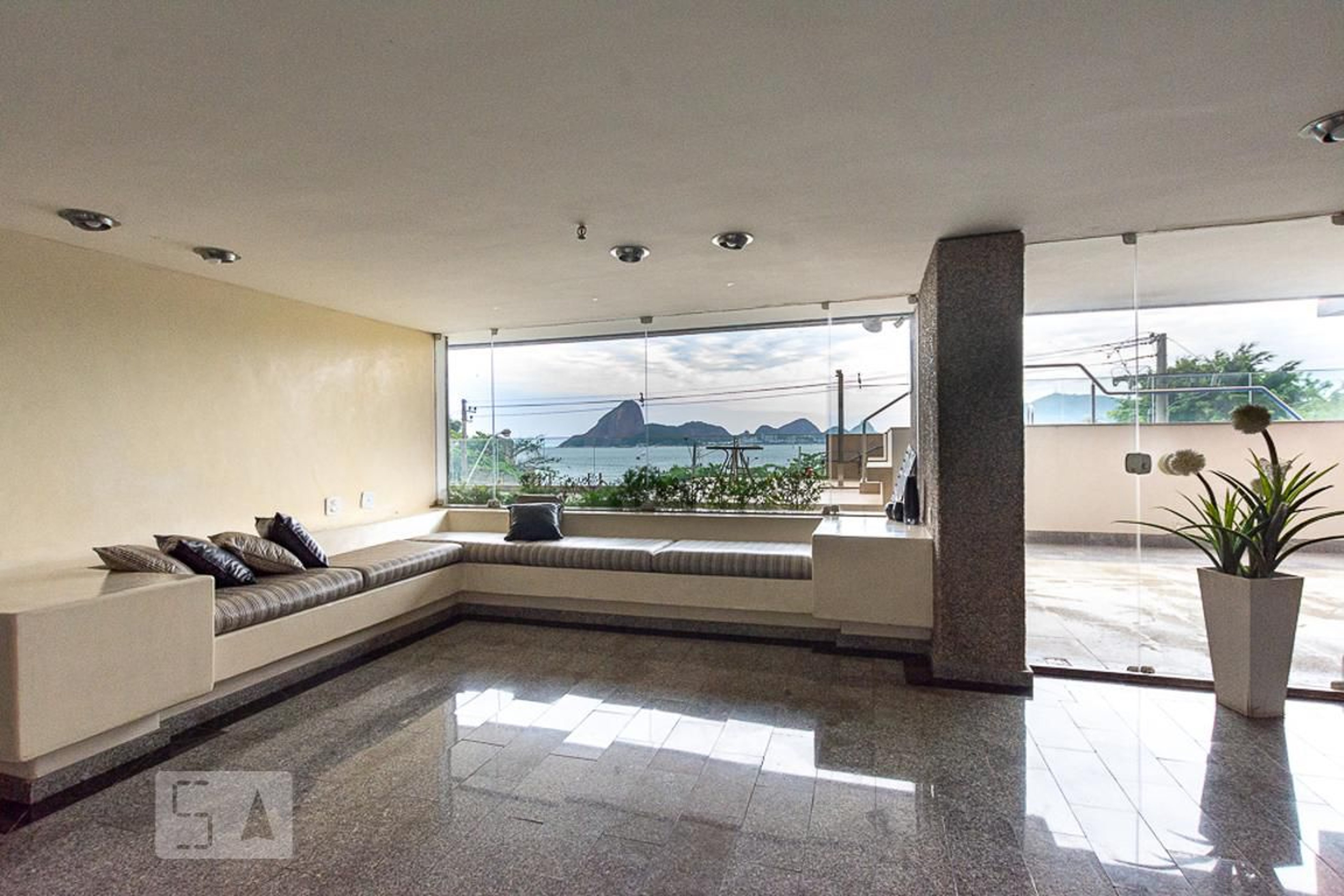 Hall social - Edifício Cândido Portinari