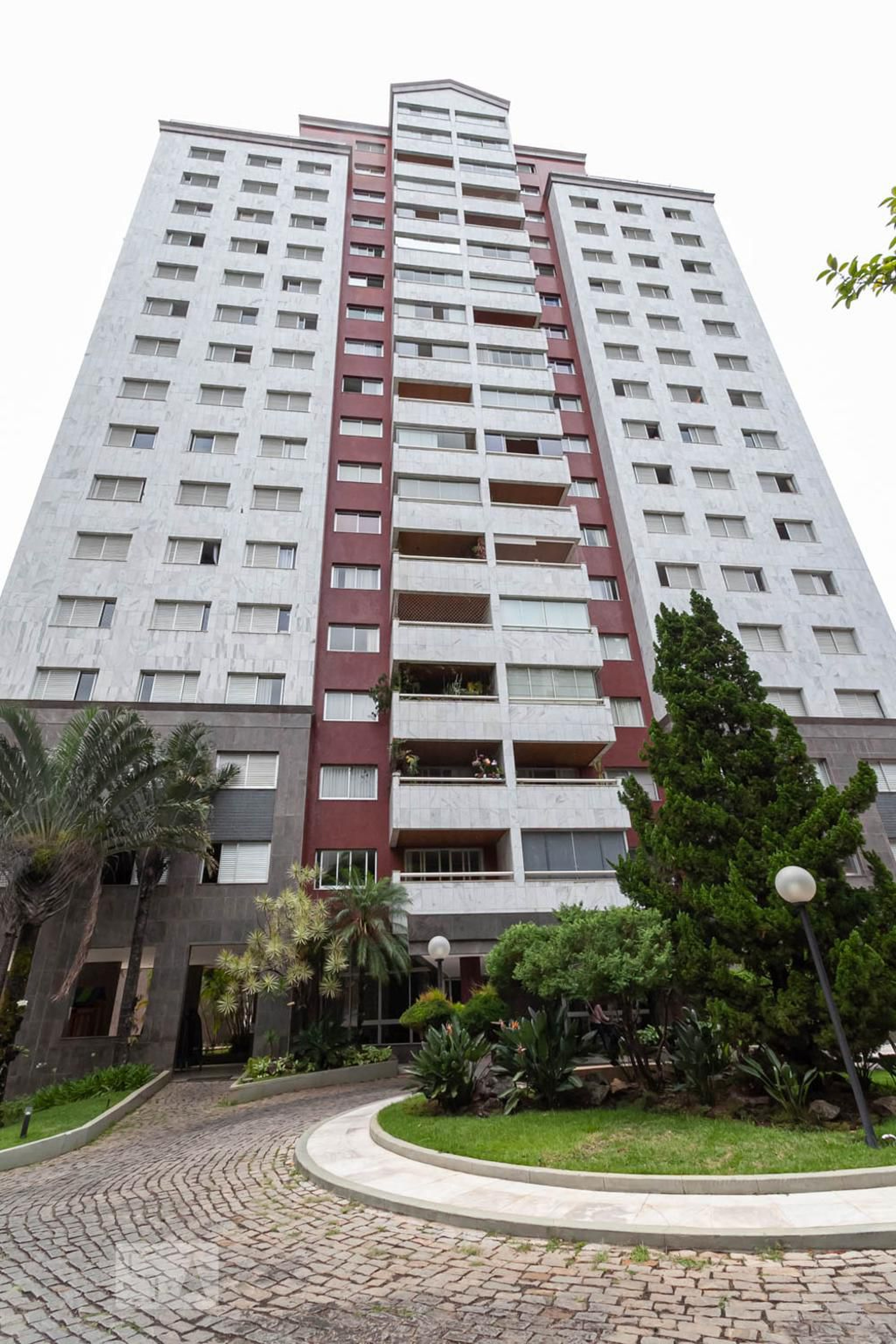 Fachada do Prédio Condomínio Bosque da Serra