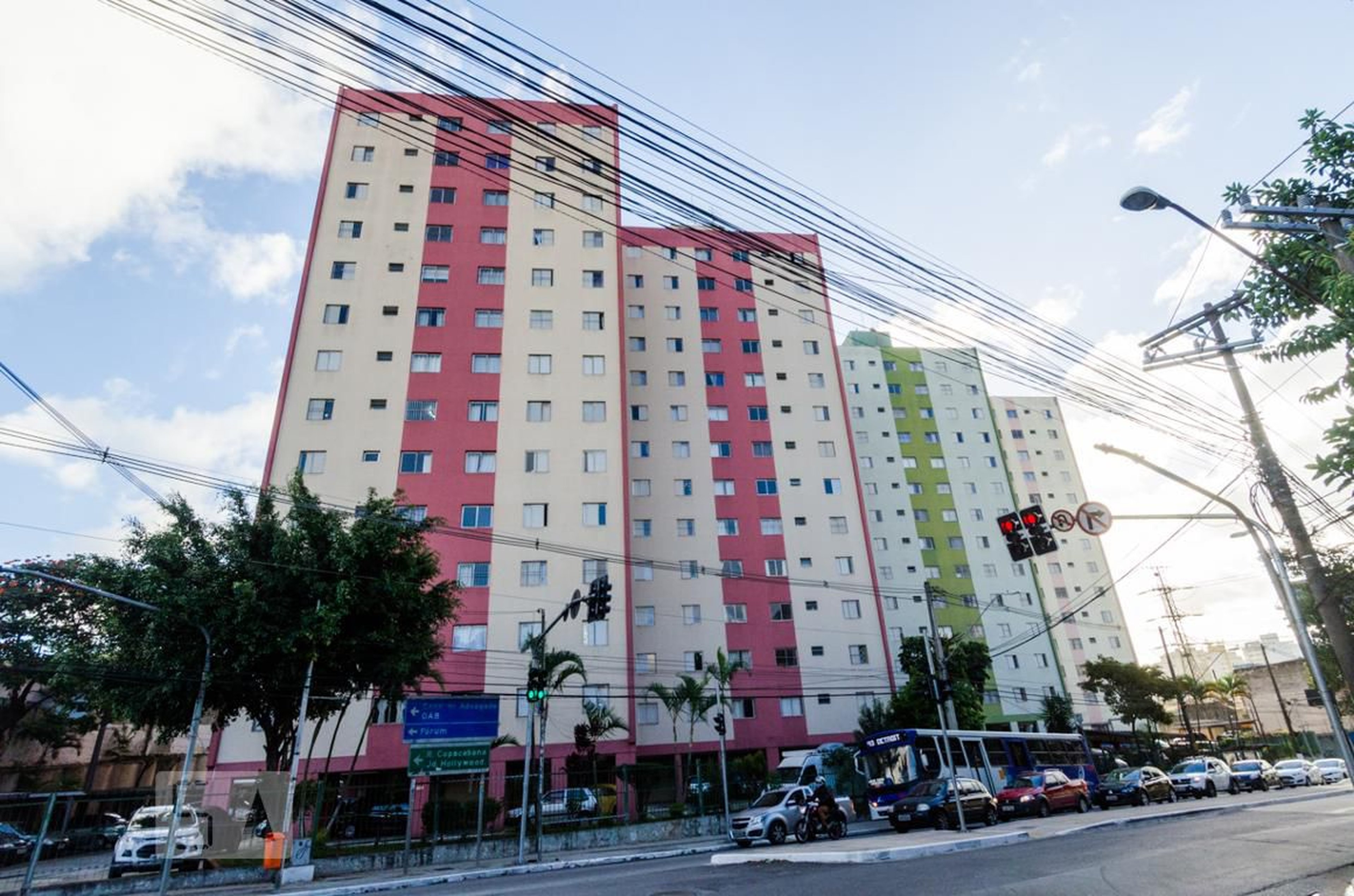 Fachada do Condomínio Condomínio Conjunto Habitacional Rugde Ramos  IV (Quatro)