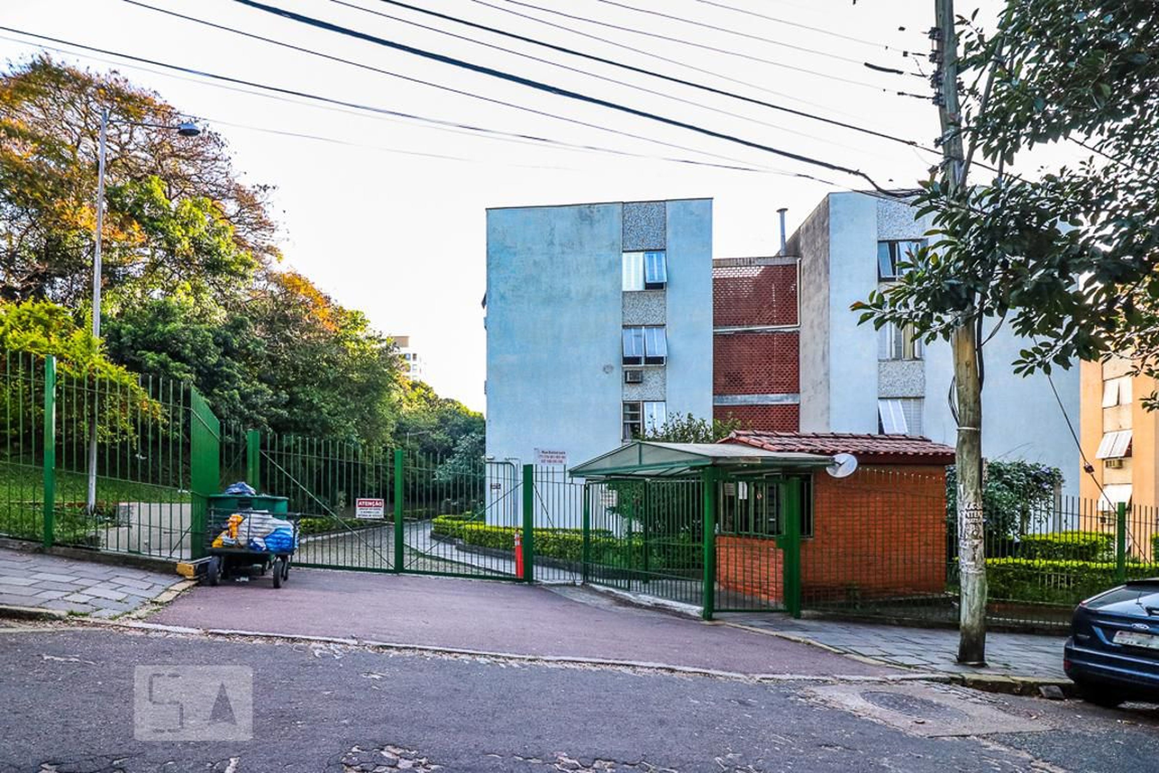 Fachada do Condomínio Condomínio em Rua Euríco Lara, 183