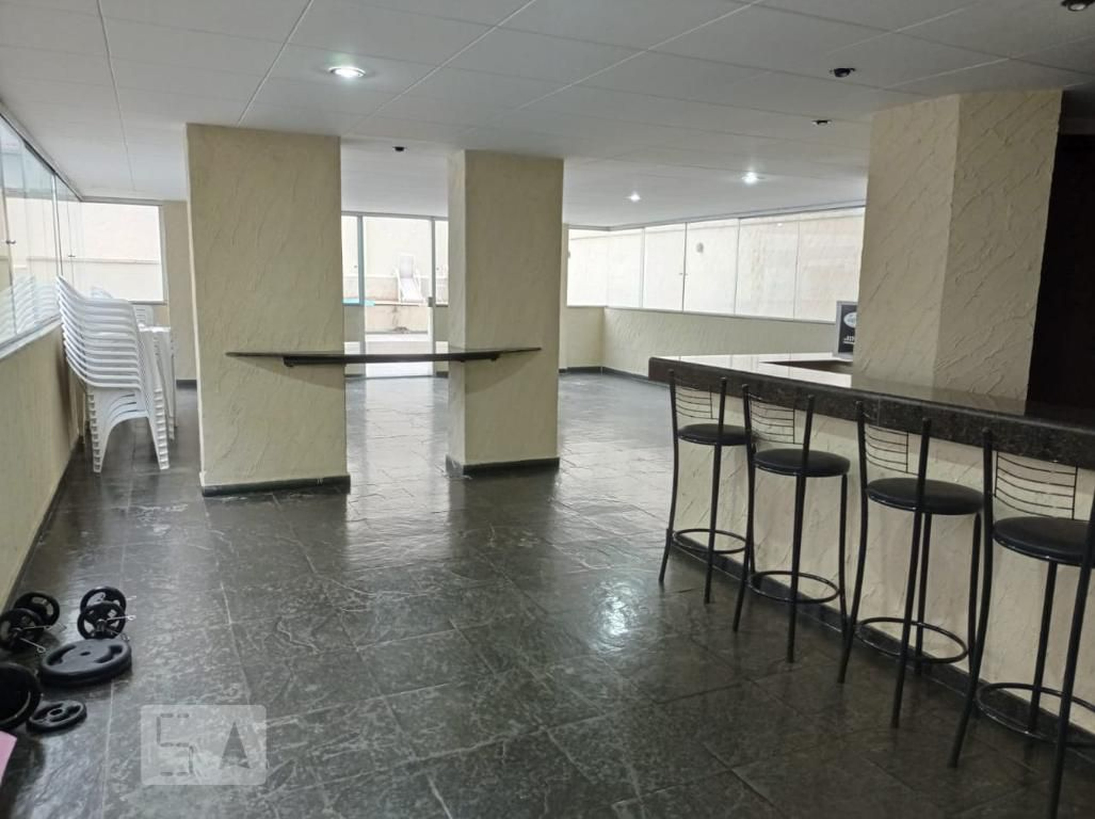 Área externa Condomínio em Rua Martim Francisco, 857