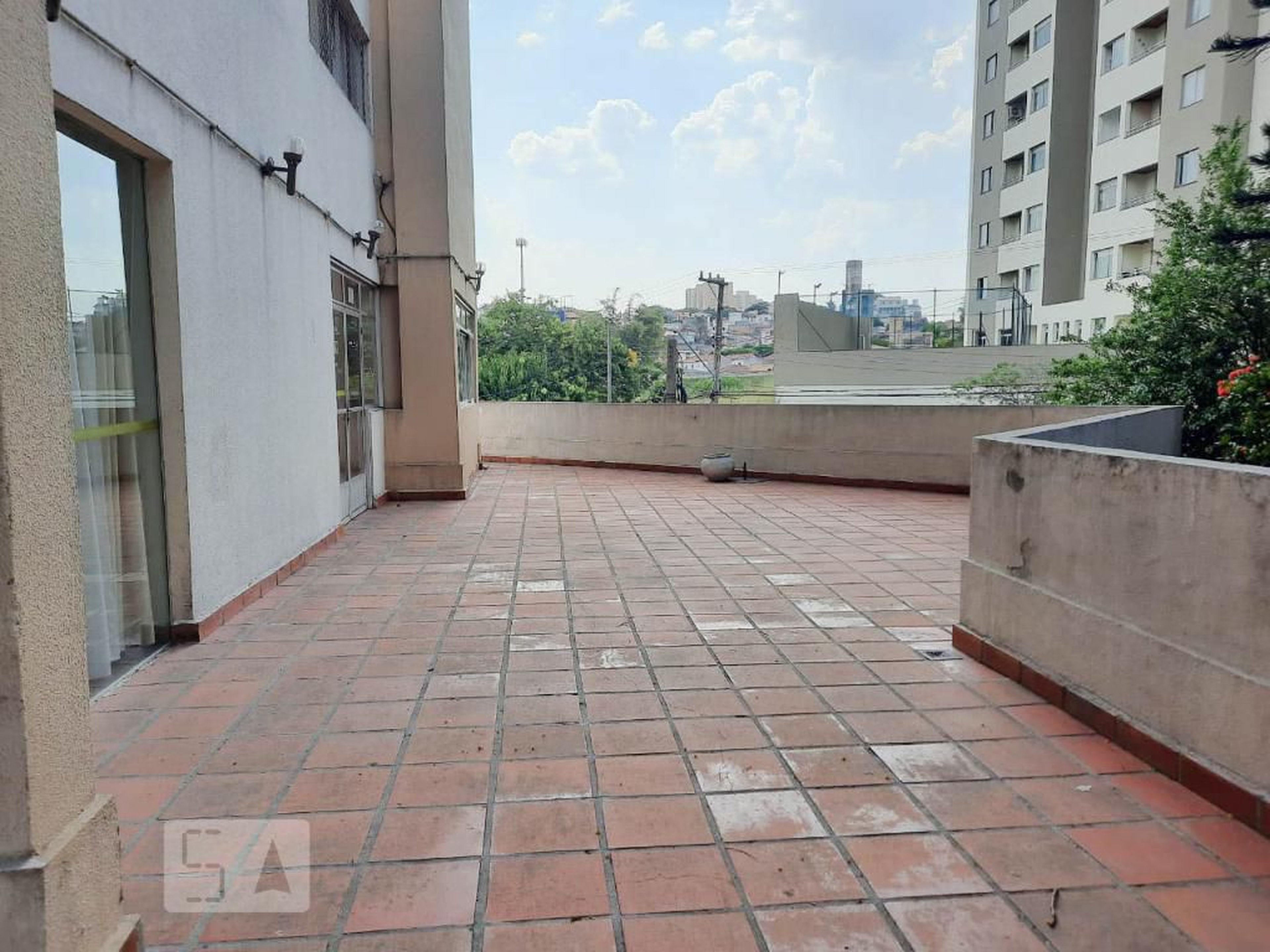 Área Externa - Luna