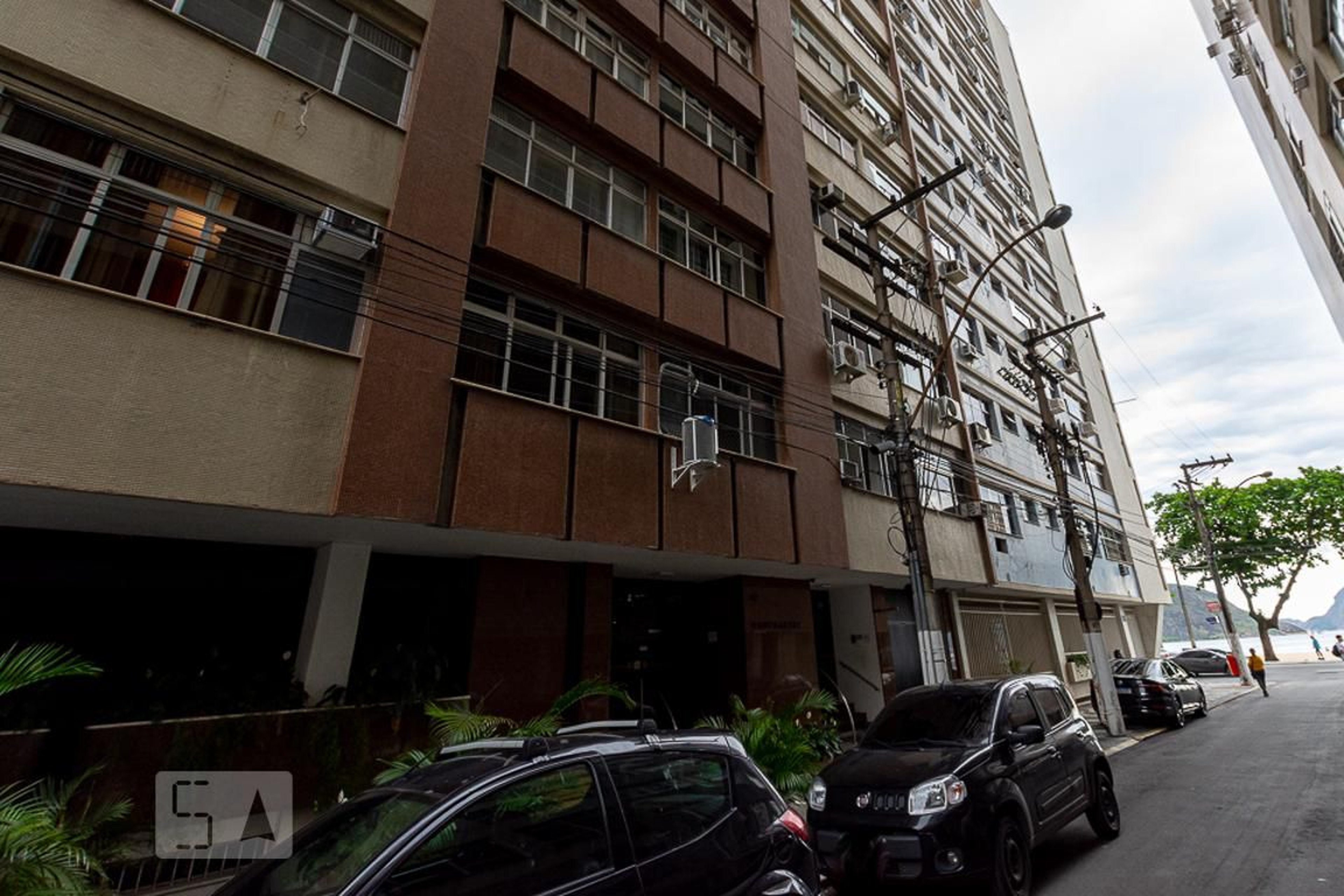 Fachada do Prédio Condomínio Montmartre