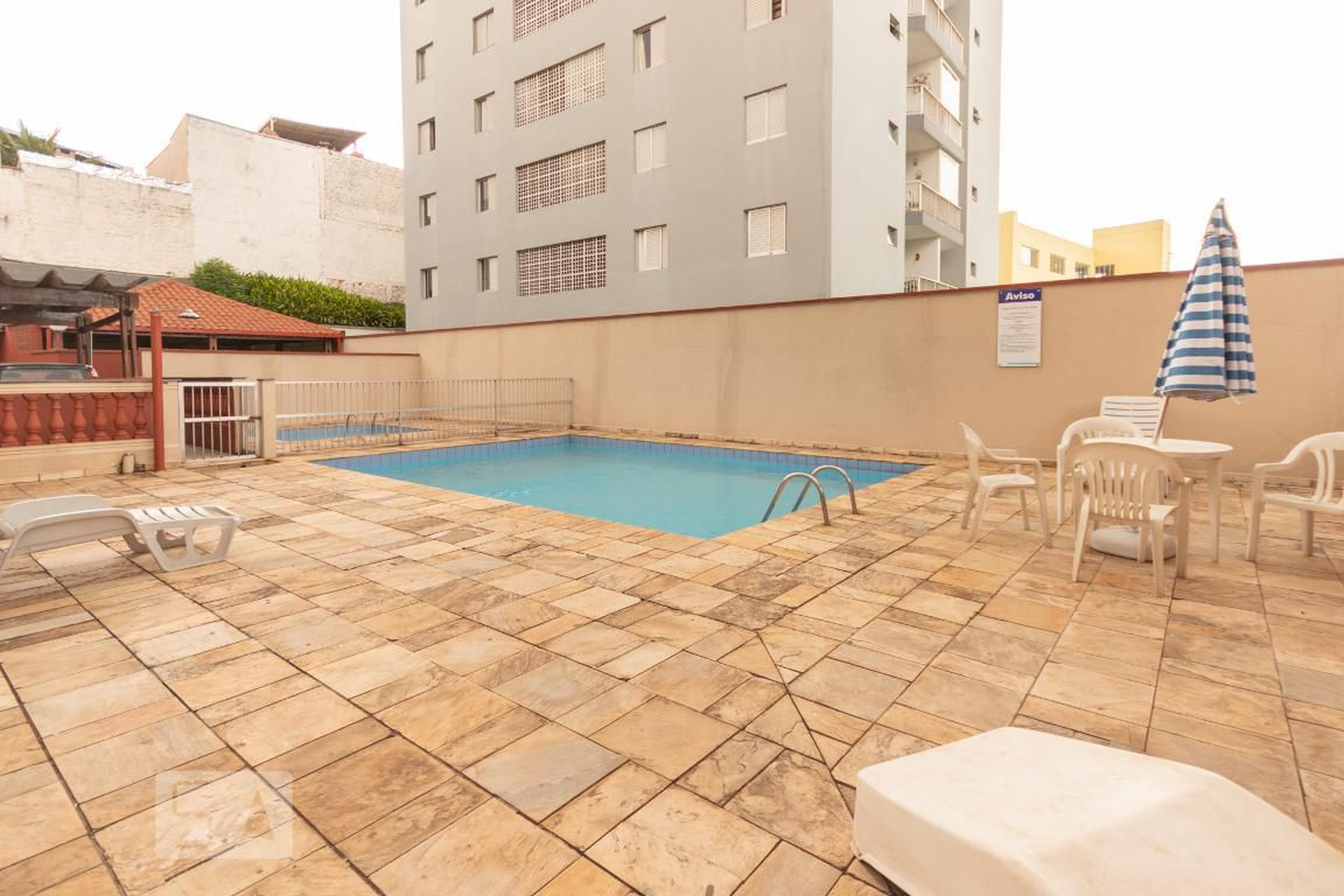 Piscina - Edifício Daniella