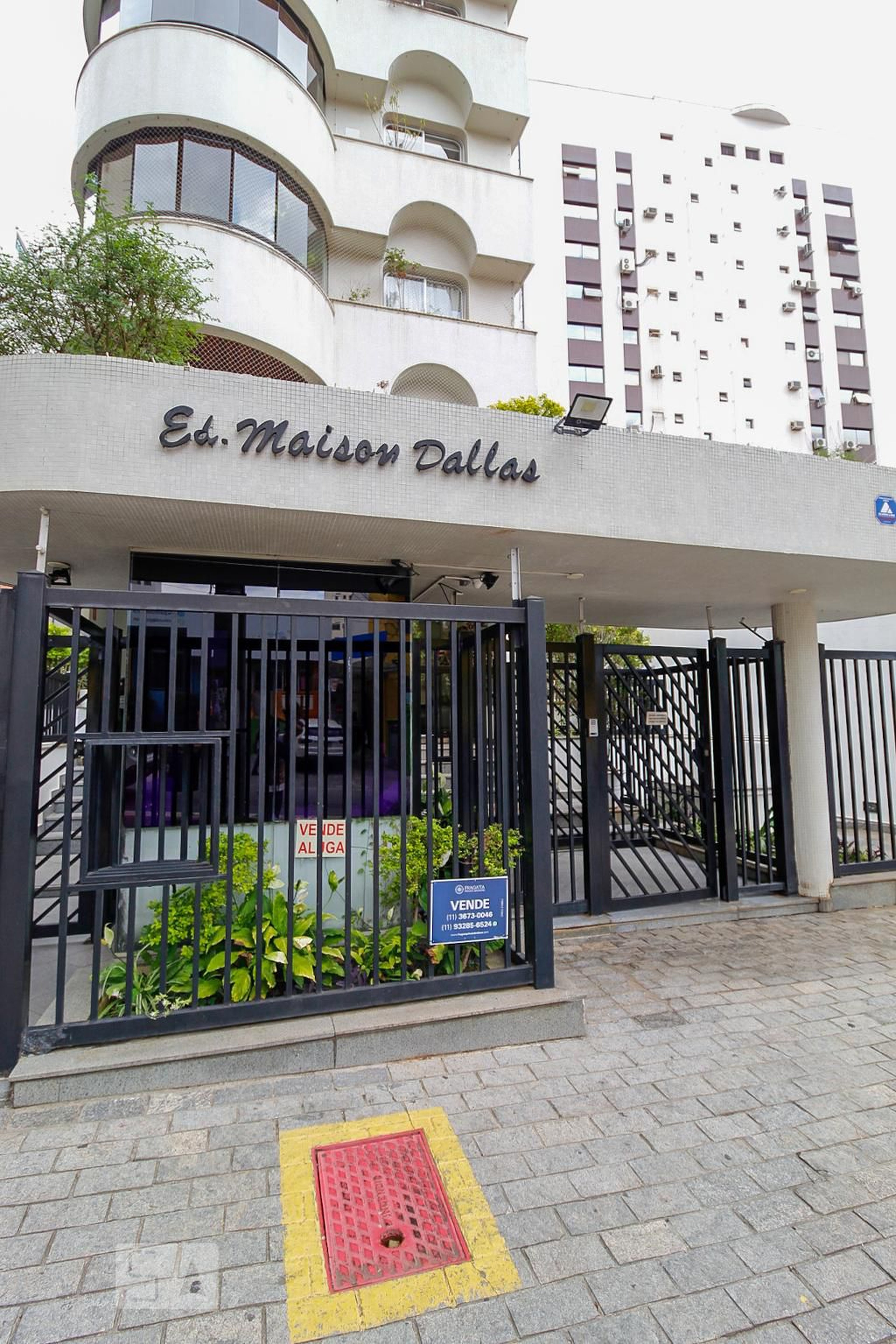 Fachada do Prédio Condomínio Maison Dallas