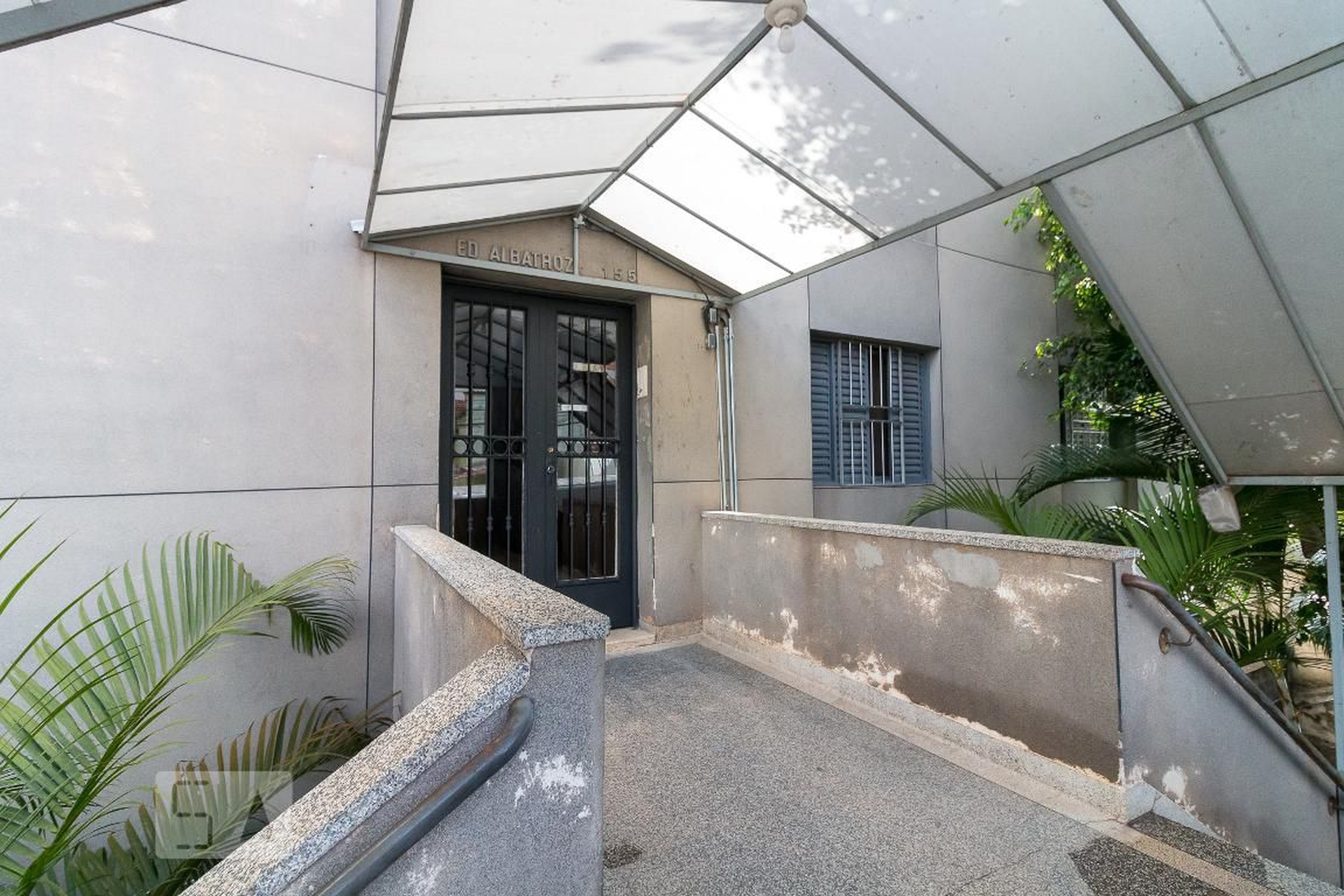 Entrada do prédio - Albatroz