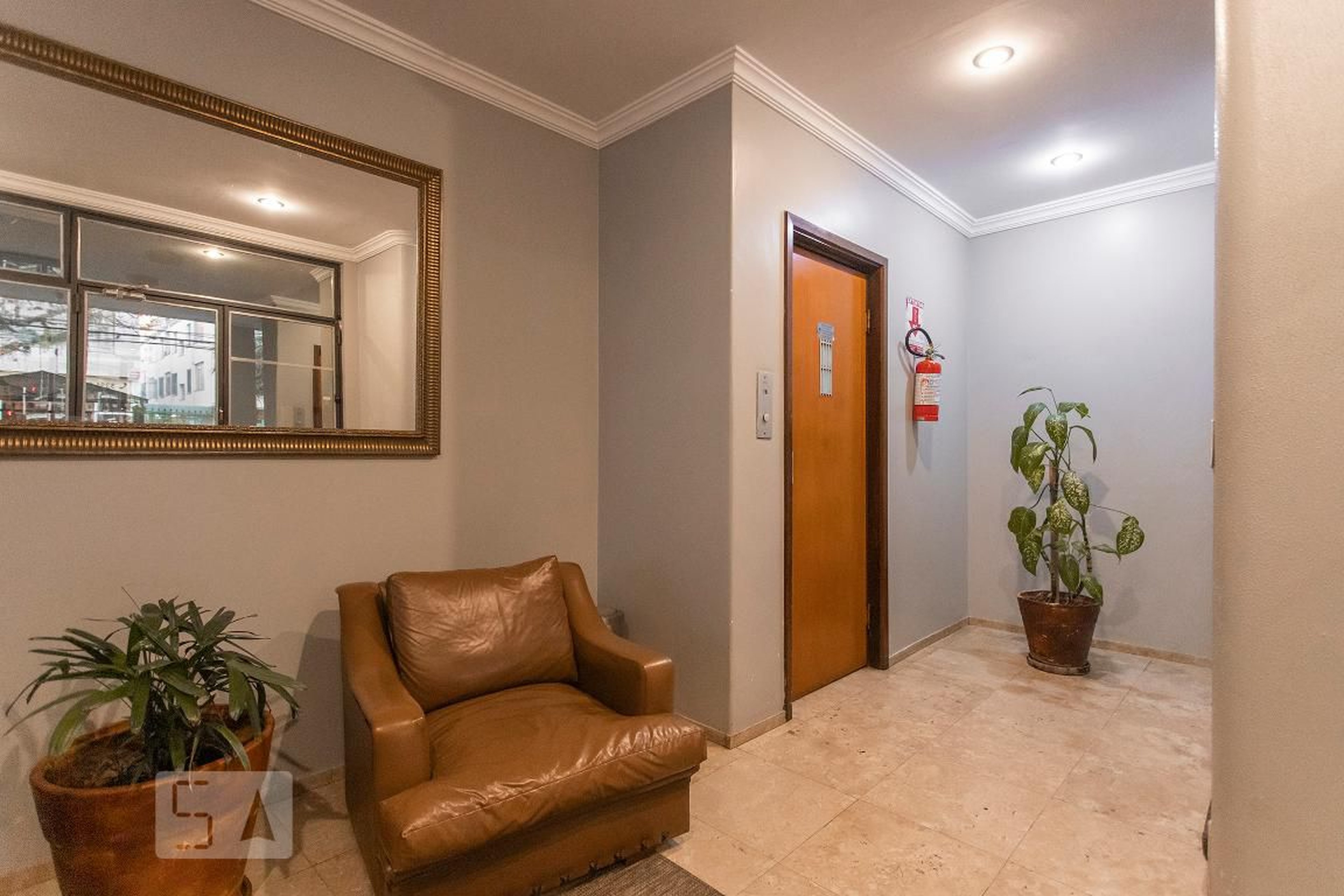 Hall de Entrada - Edifício Plátano