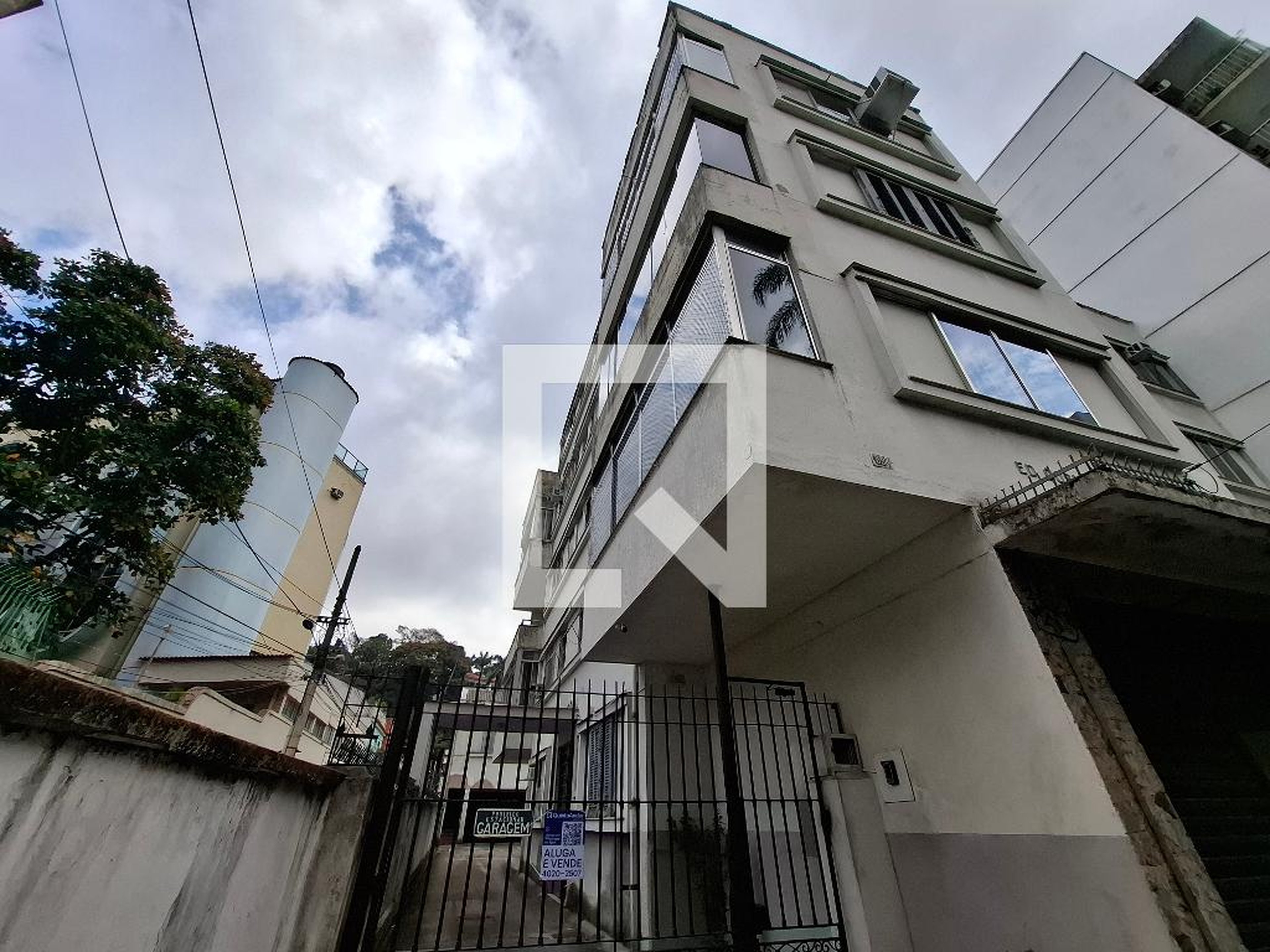 Fachada Edifício Cosme Velho