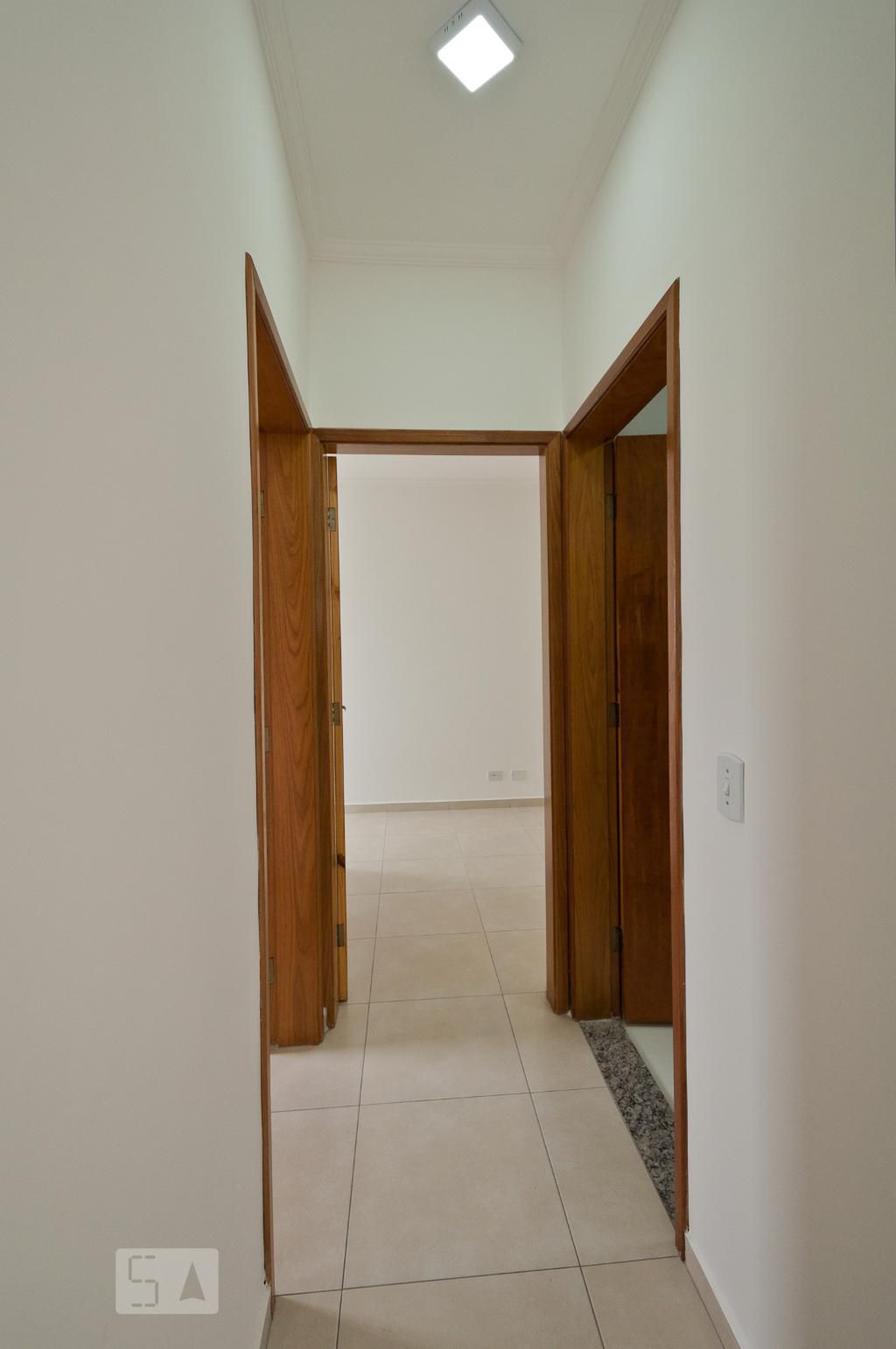 Hall - Eneas de Barros