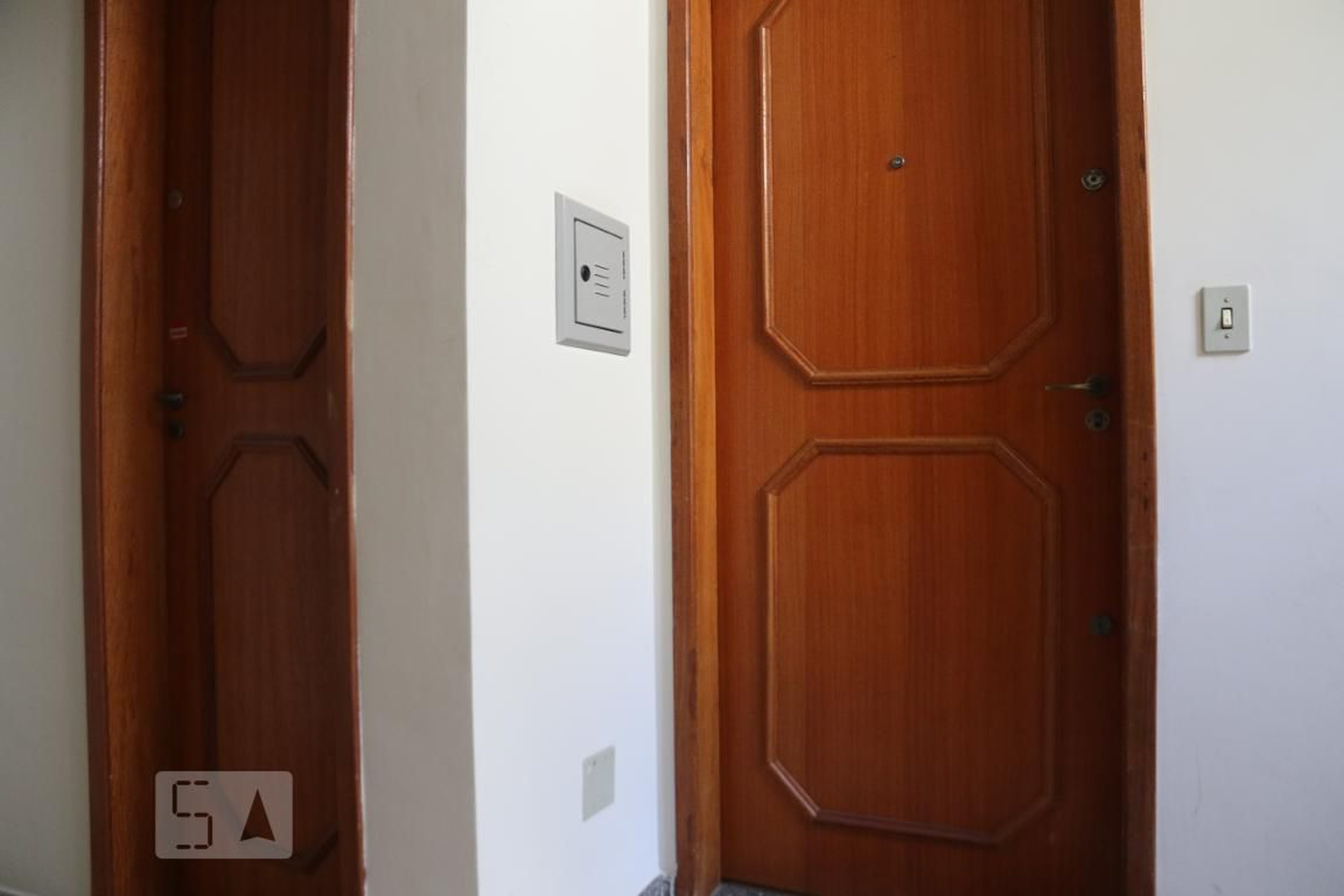 Entrada Edifício Flamboyant