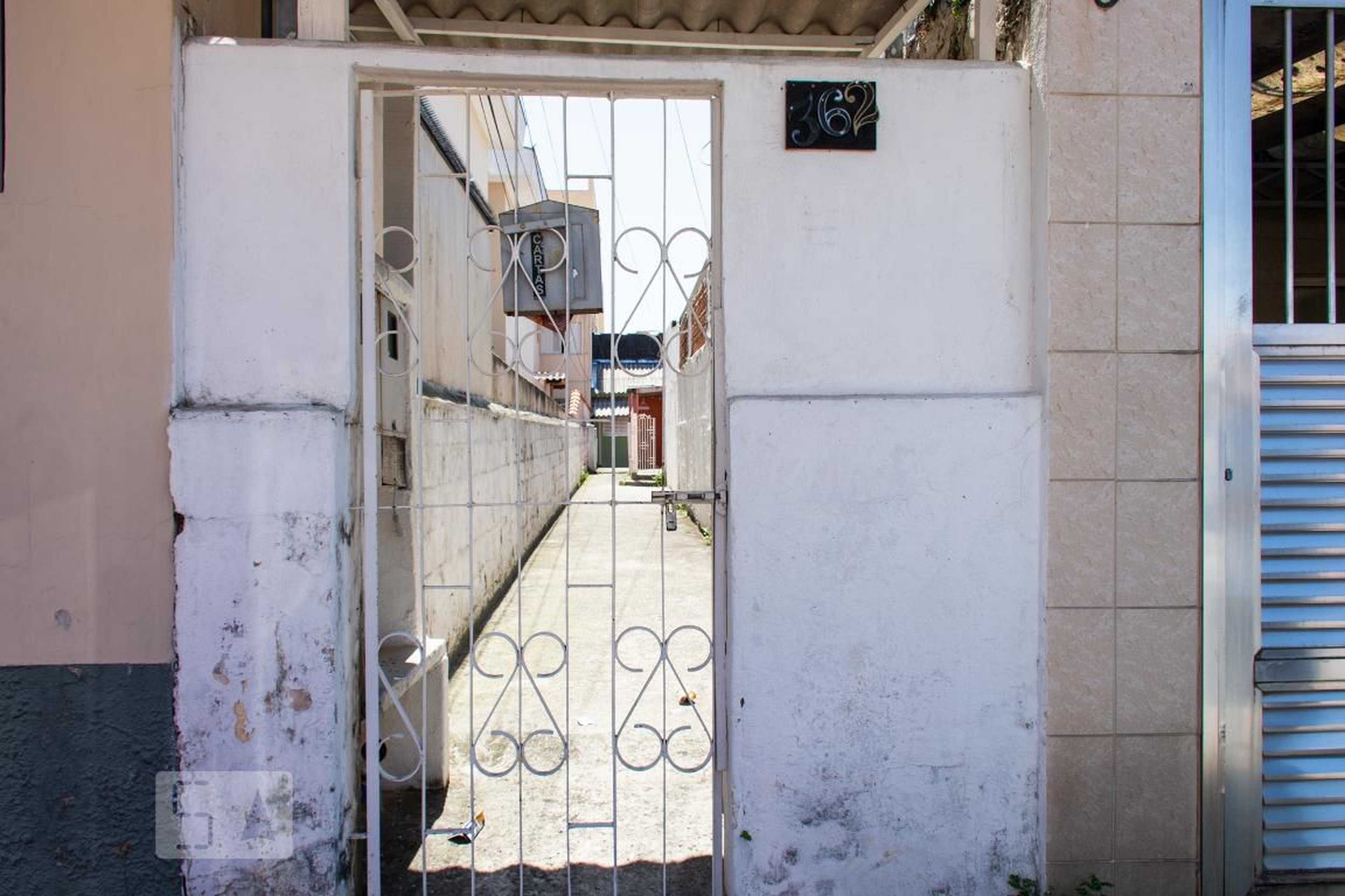 Fachada Condomínio em Rua Santa Carolina, 362