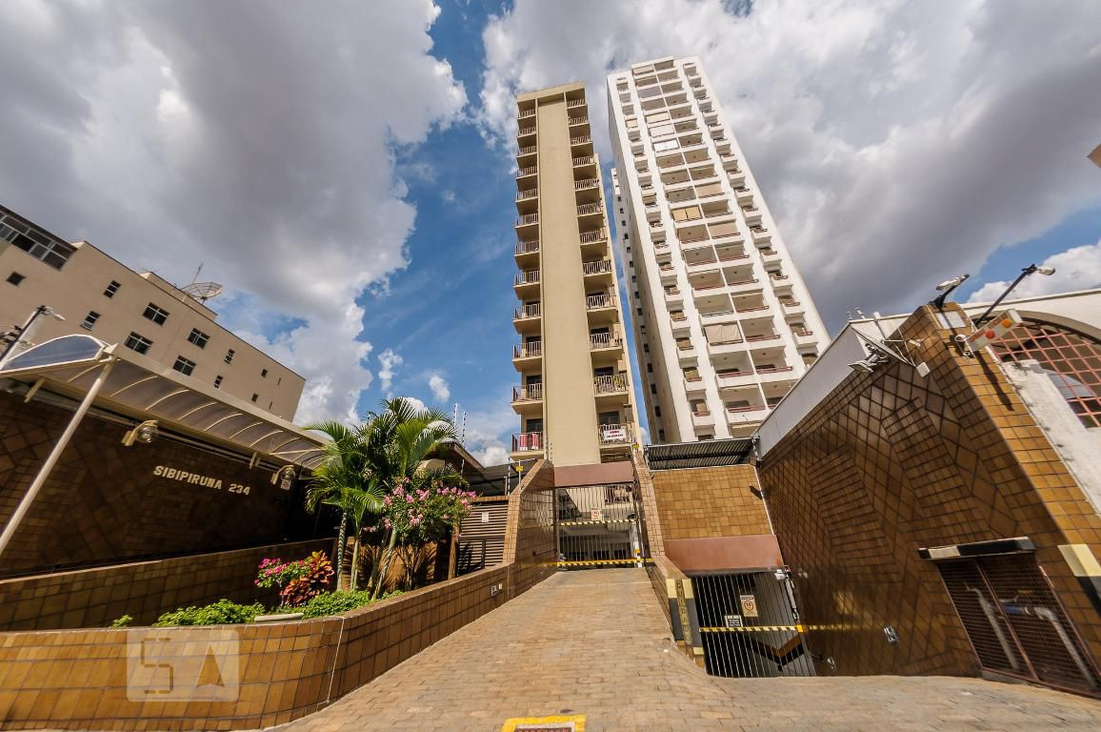Fachada do Prédio Condomínio Sibipiruna