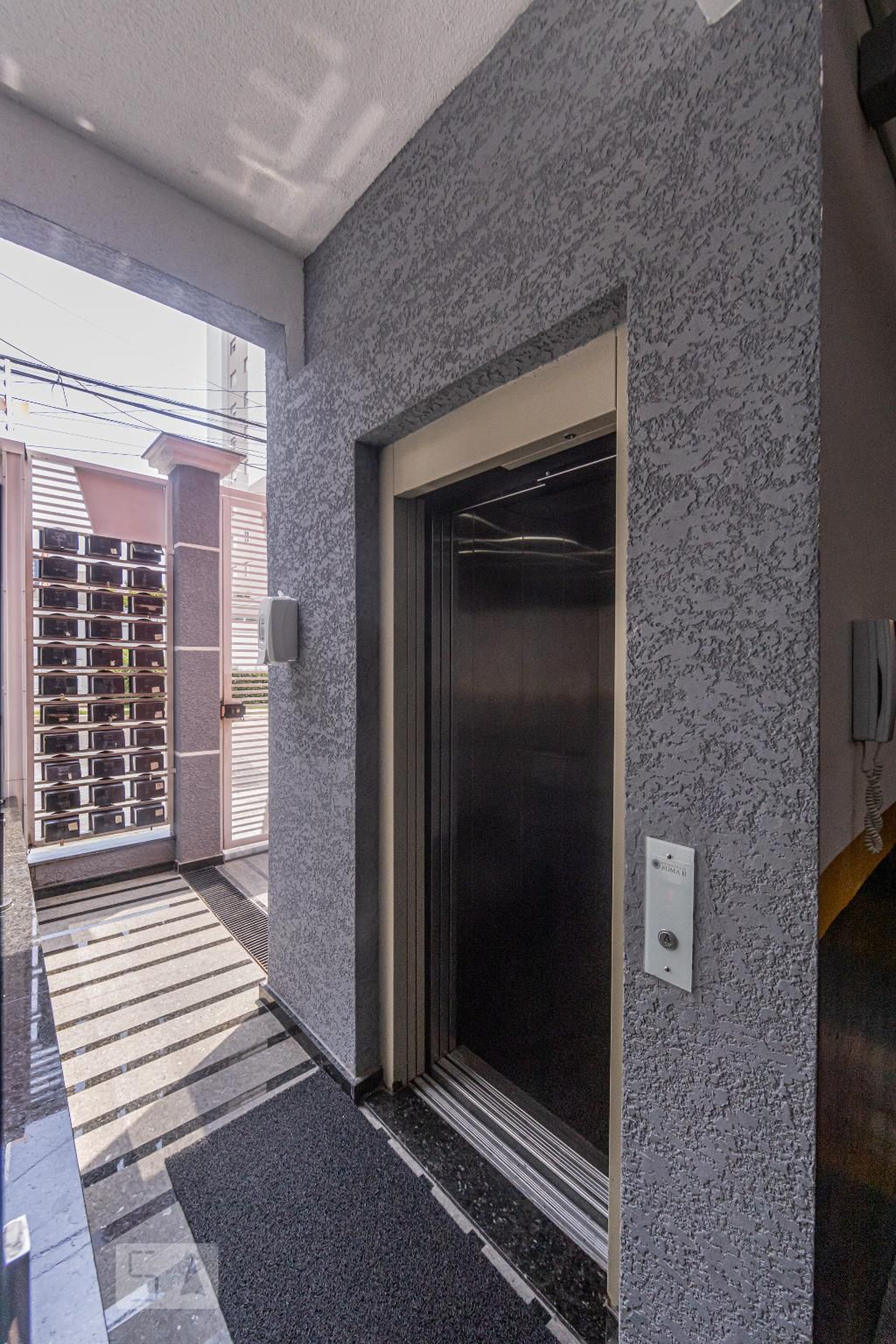 Elevador - Residencial Roma