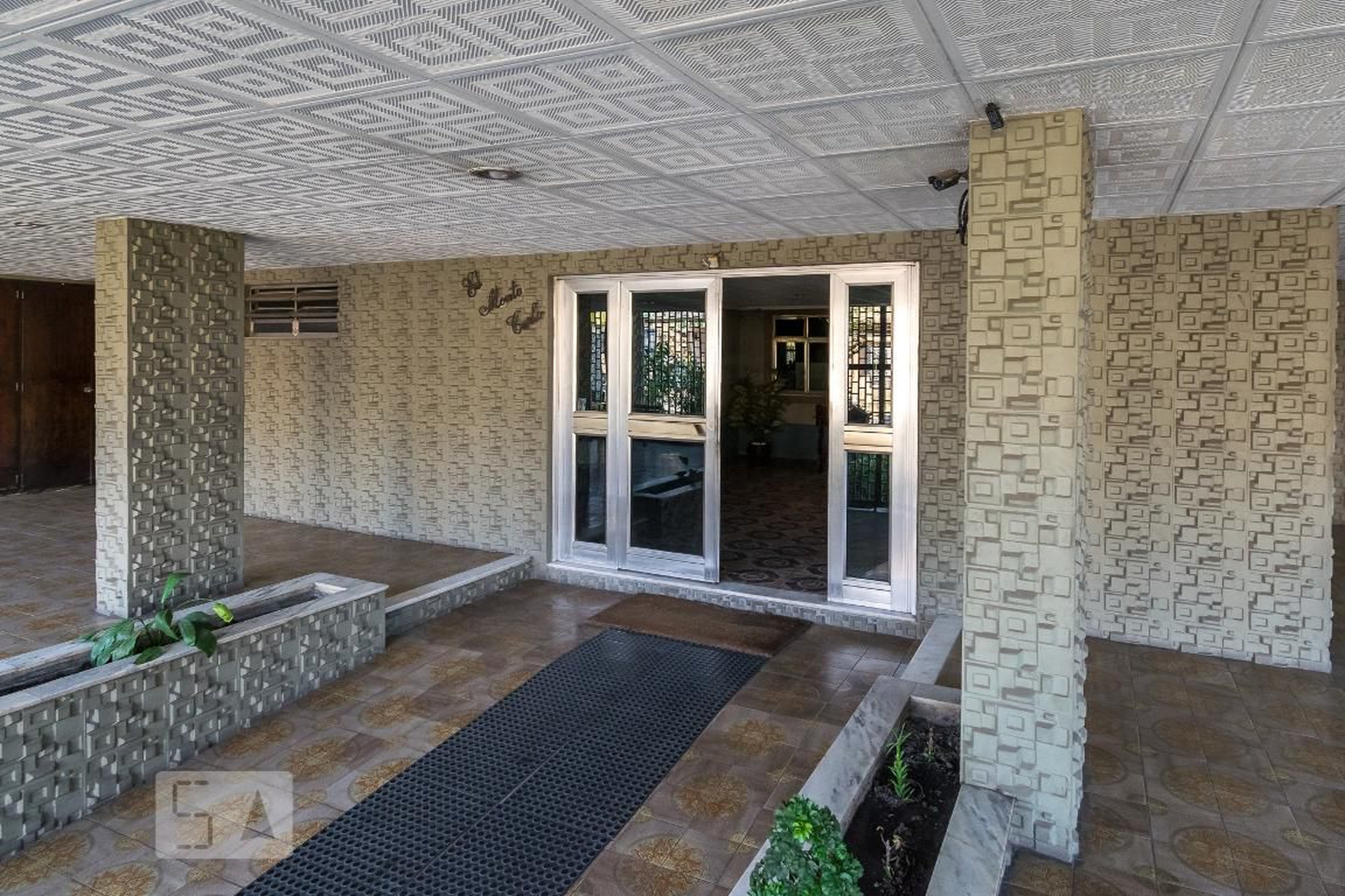 Portaria - Monte Carlo