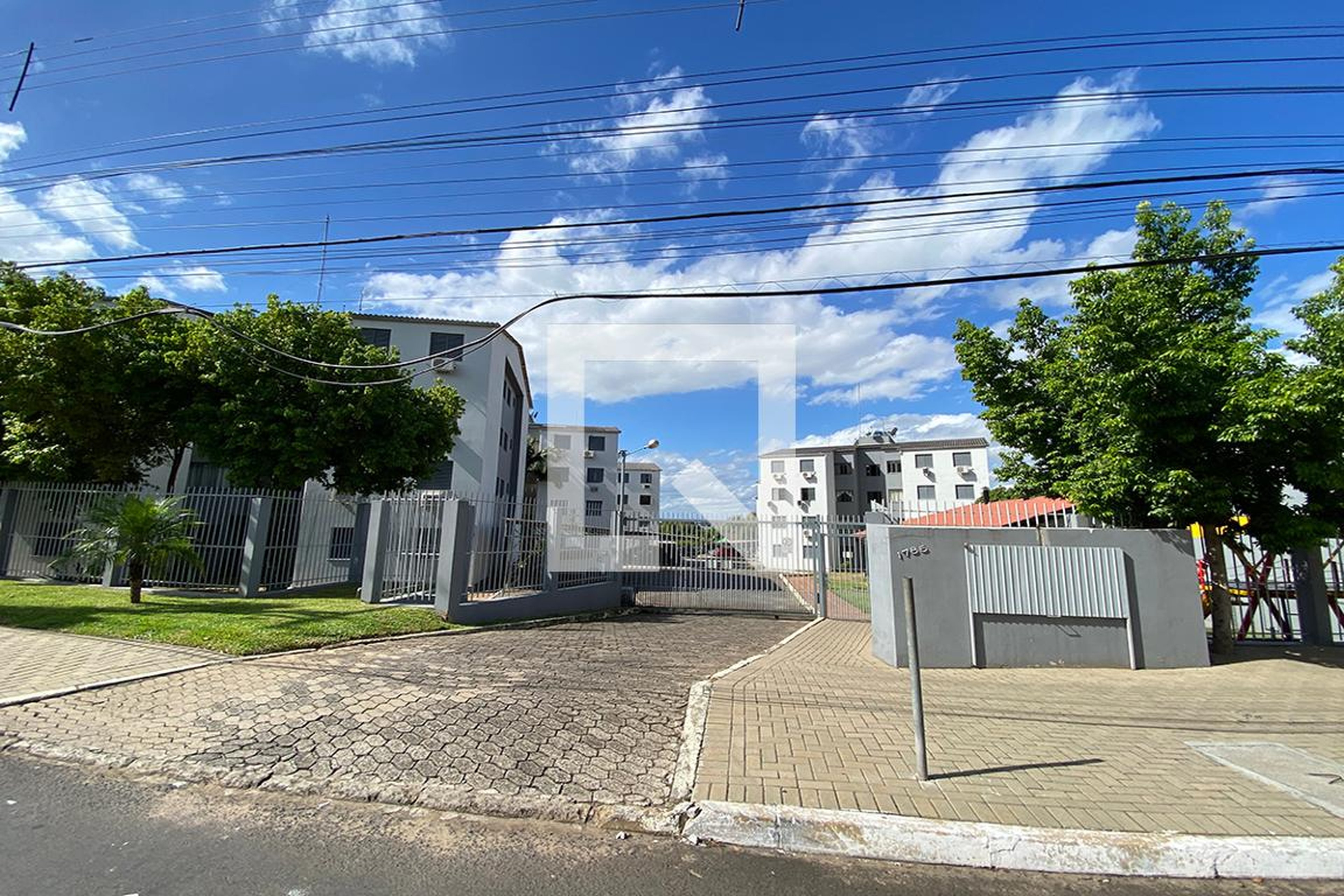 Fachada do Condomínio Condomínio em Rua Coronel Jacob Kroeff Filho, 1777