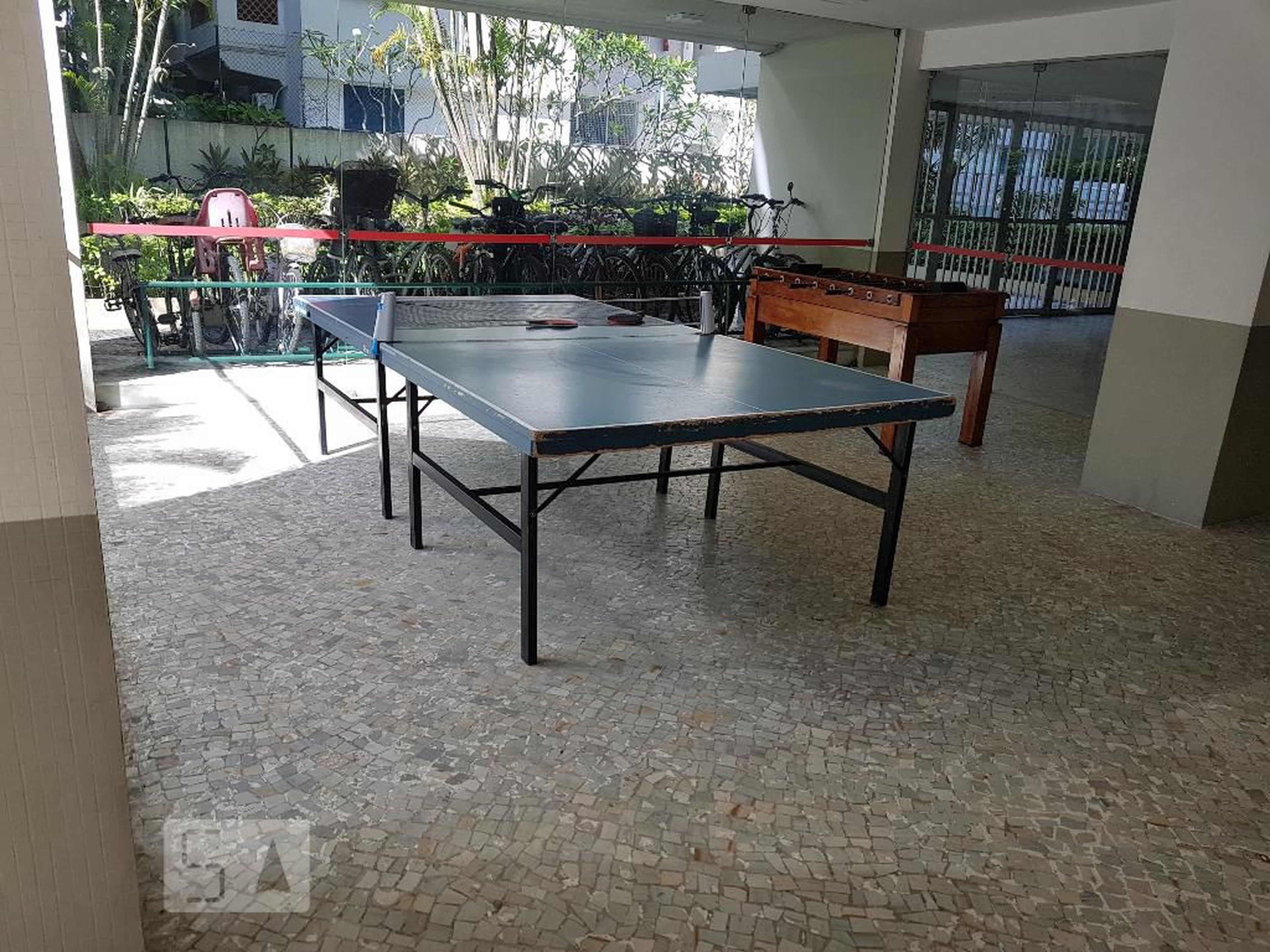 Área comum - Tour D'Angers