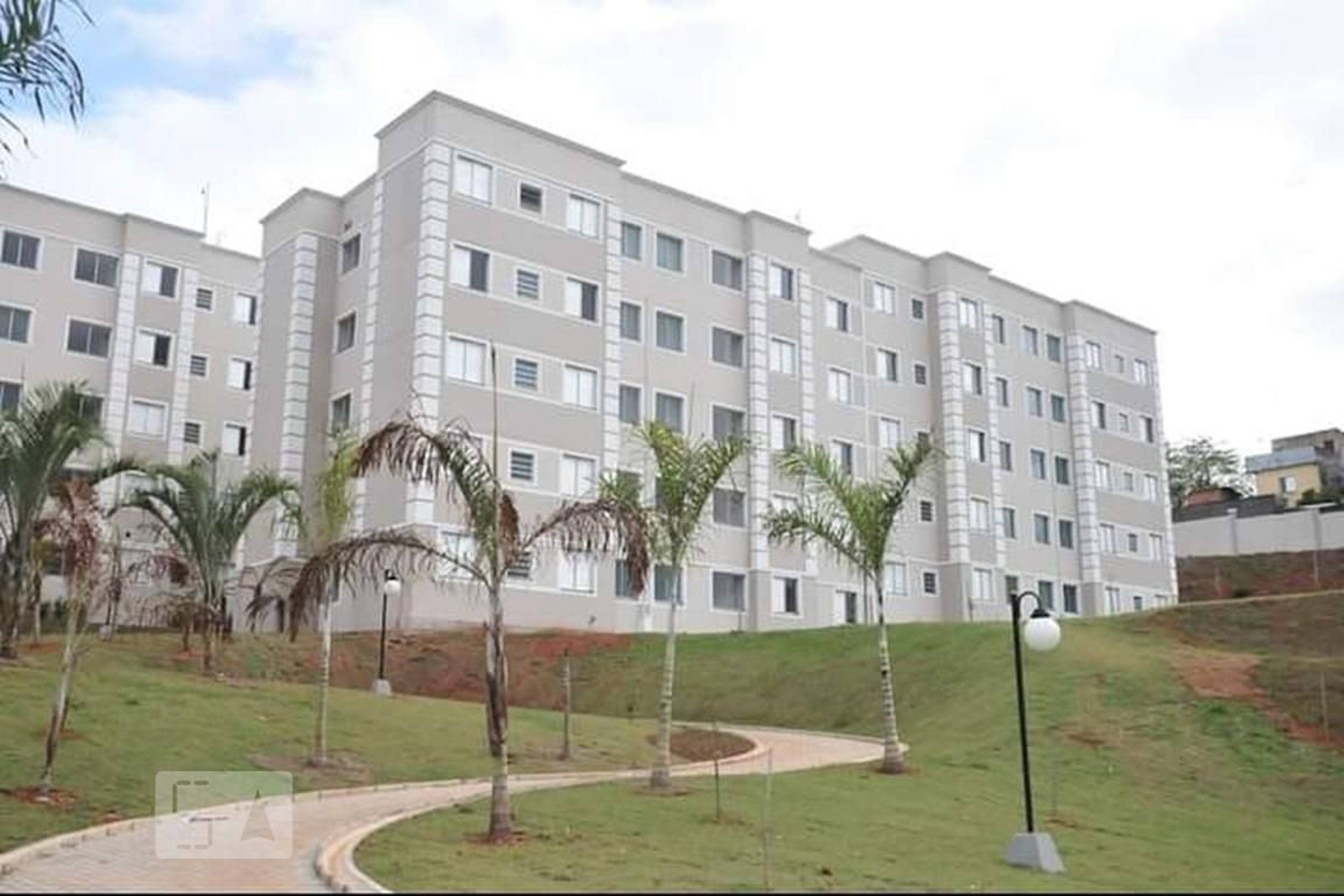 Fachada Condomínio em Rua Guarulhos, 57