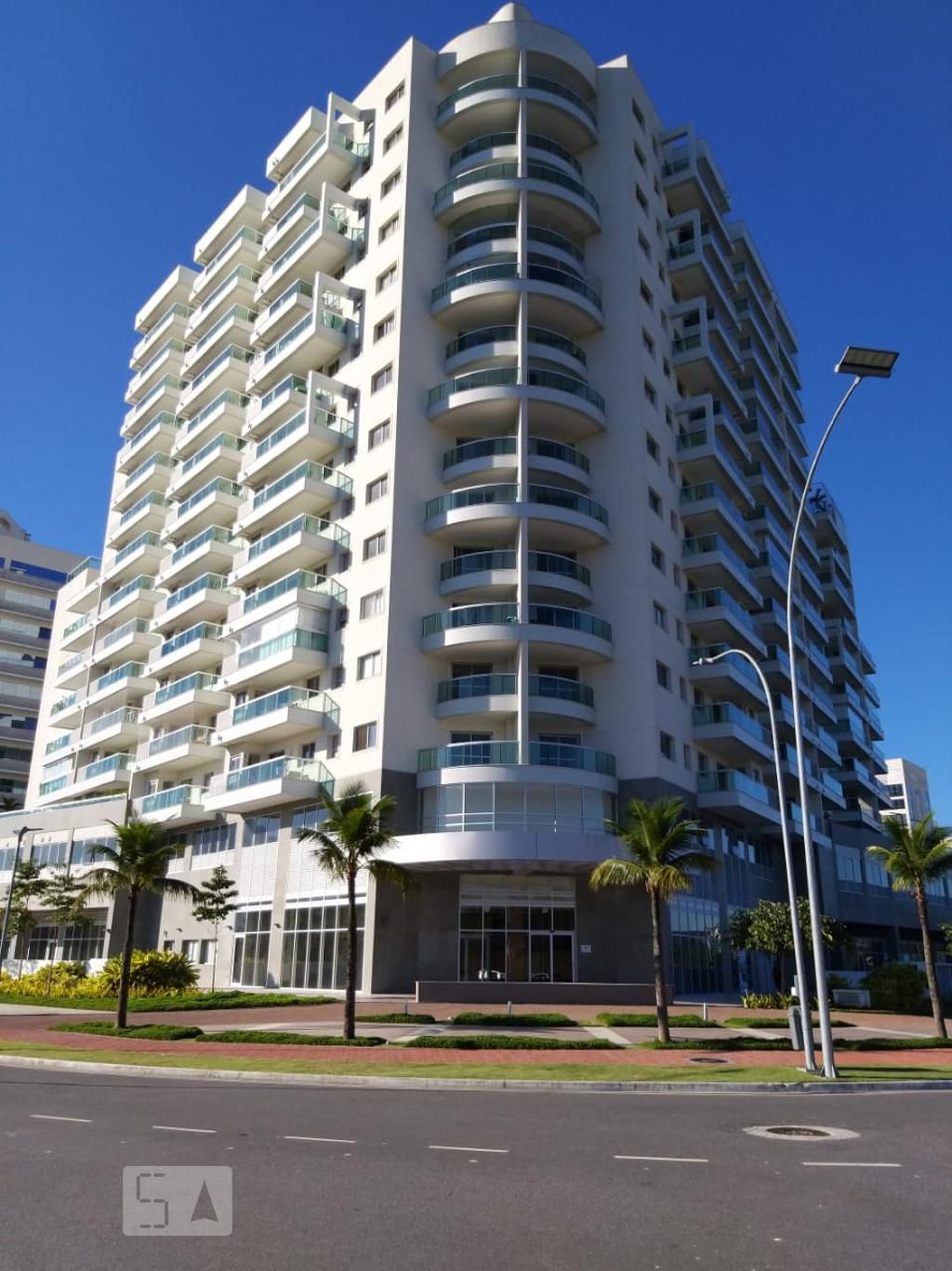 Fachada Condomínio em Avenida Antônio Gallotti, 460