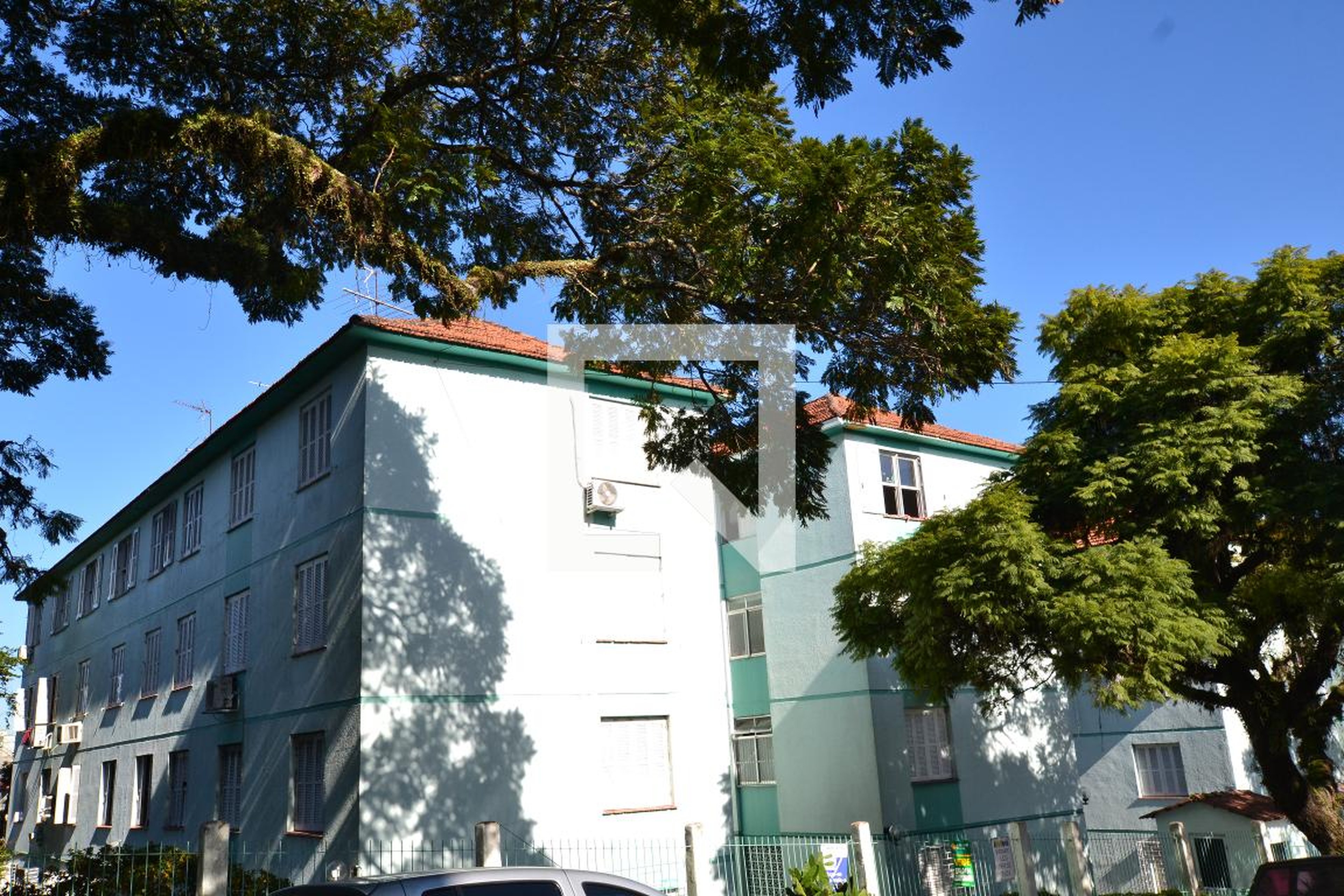 Fachada Condomínio em Rua Dona Zulmira, 499