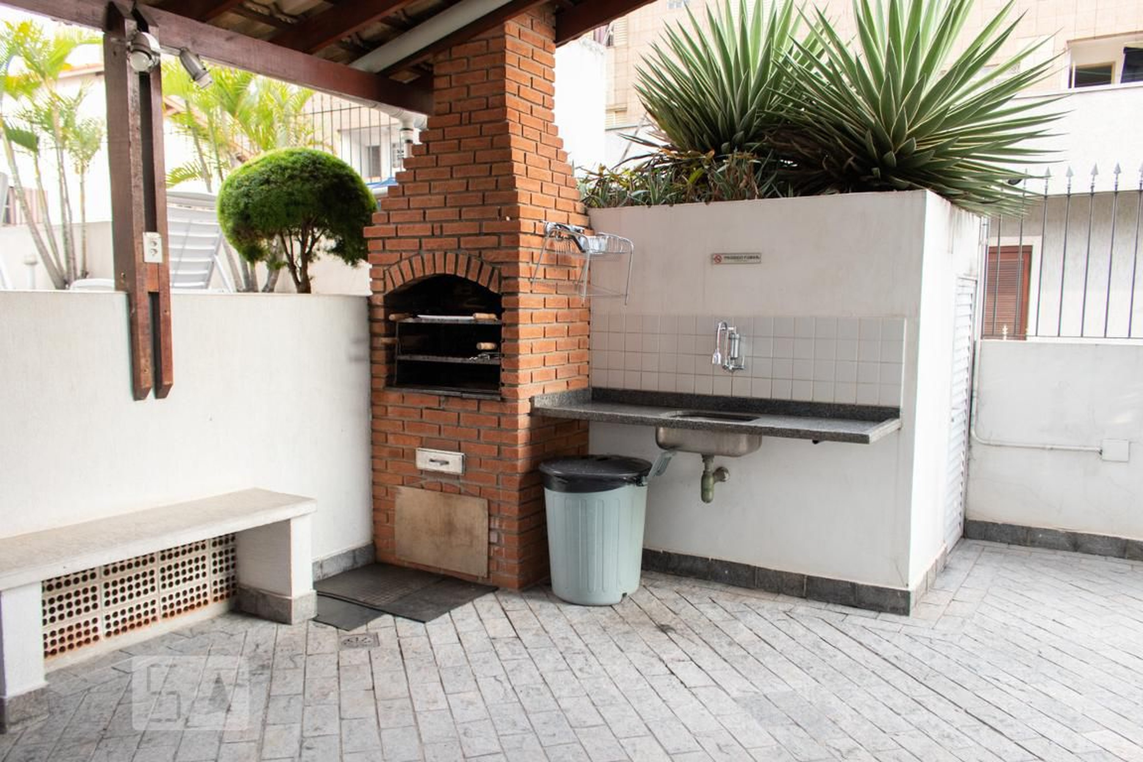 Churrasqueira - Edif Ilha de Rhodes