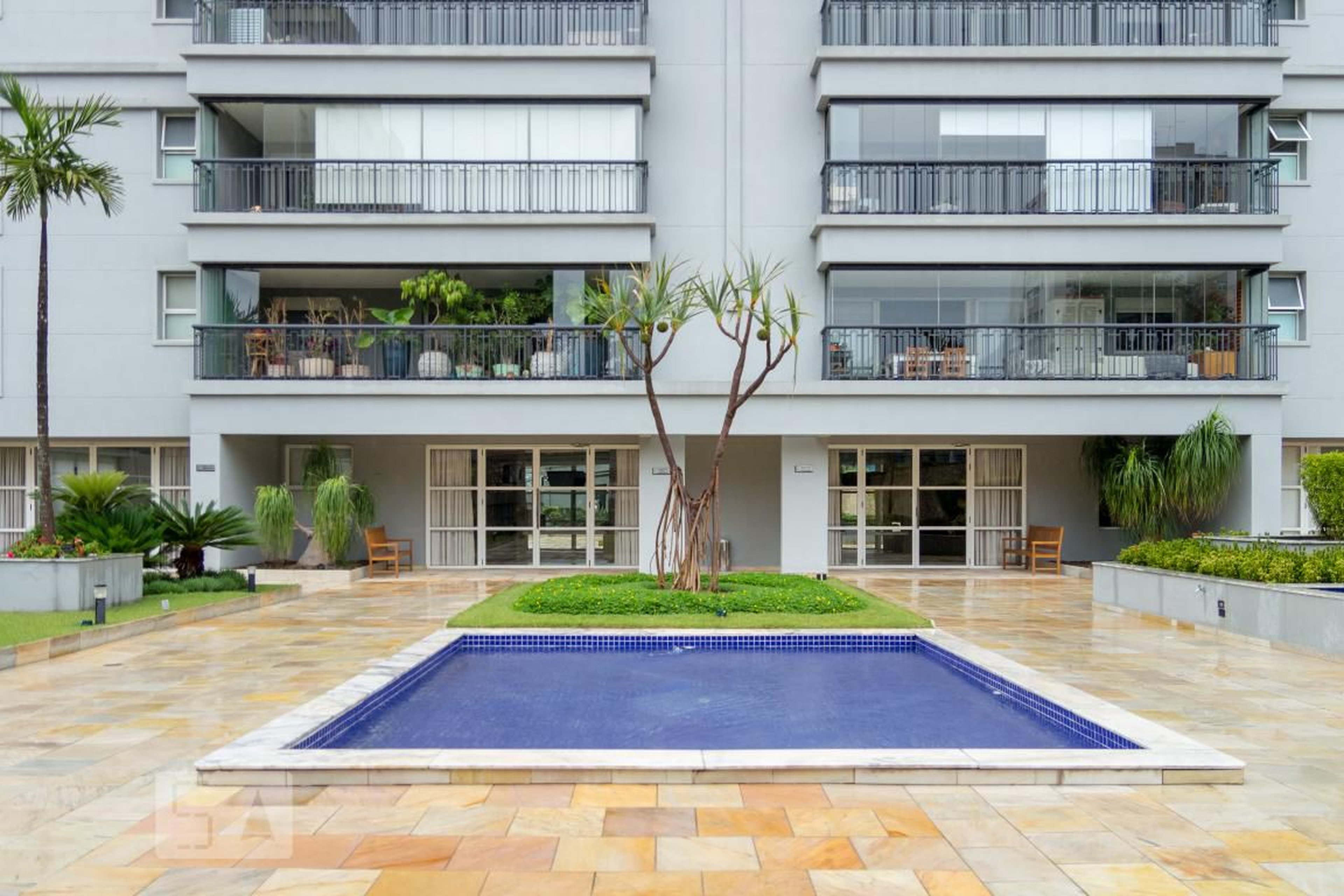 Entrada - Edifício Raffaello