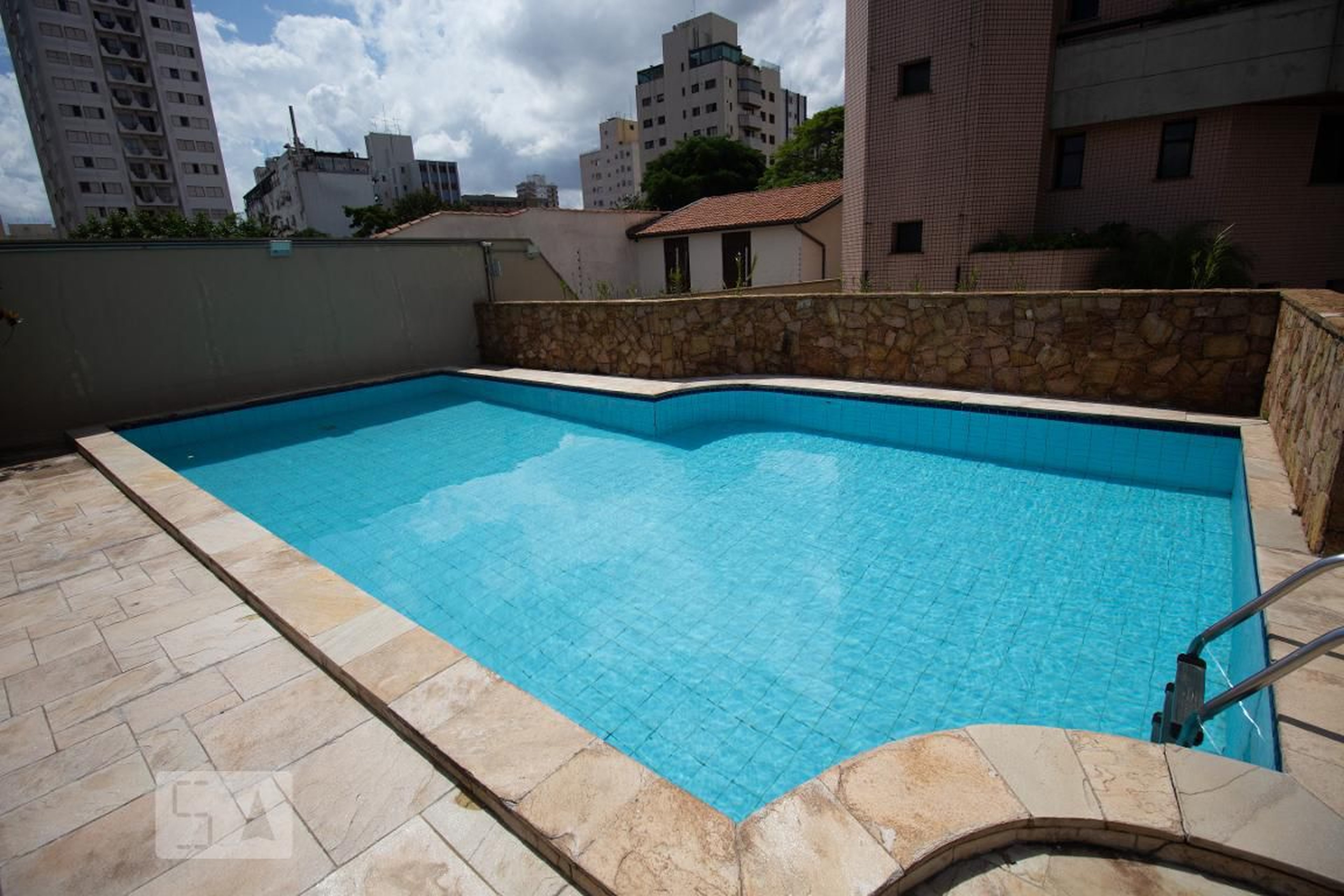 Piscina - Edifício Adriana