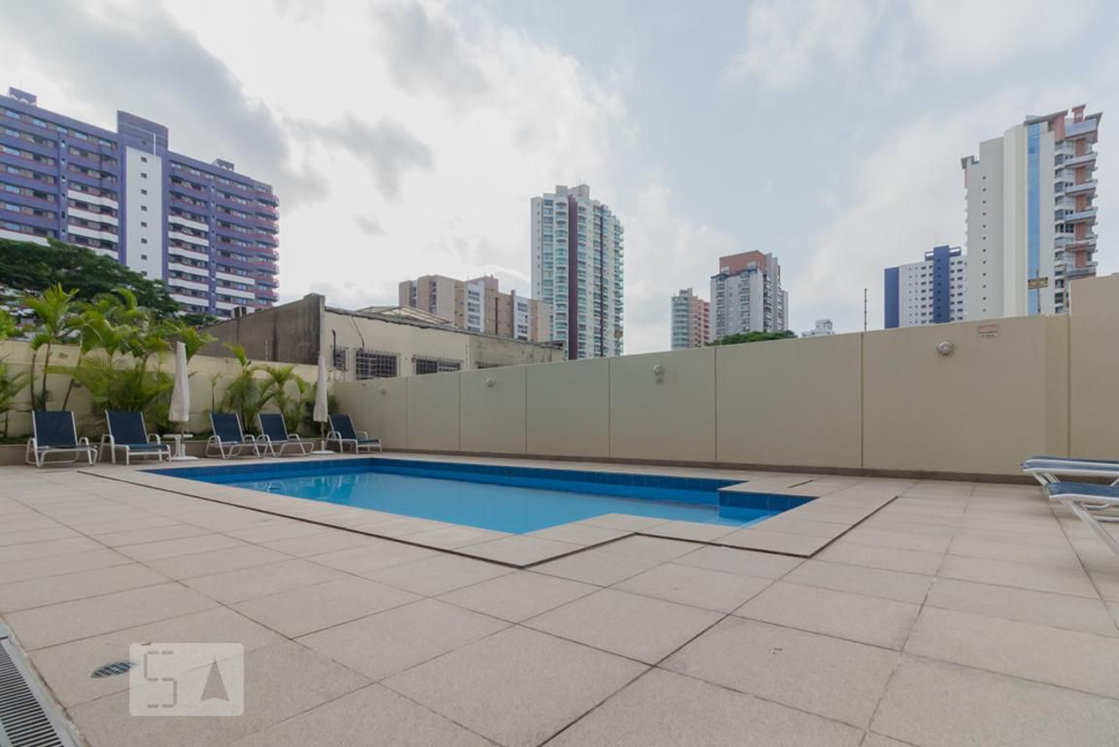 Piscina - Edifício Saint Moritz