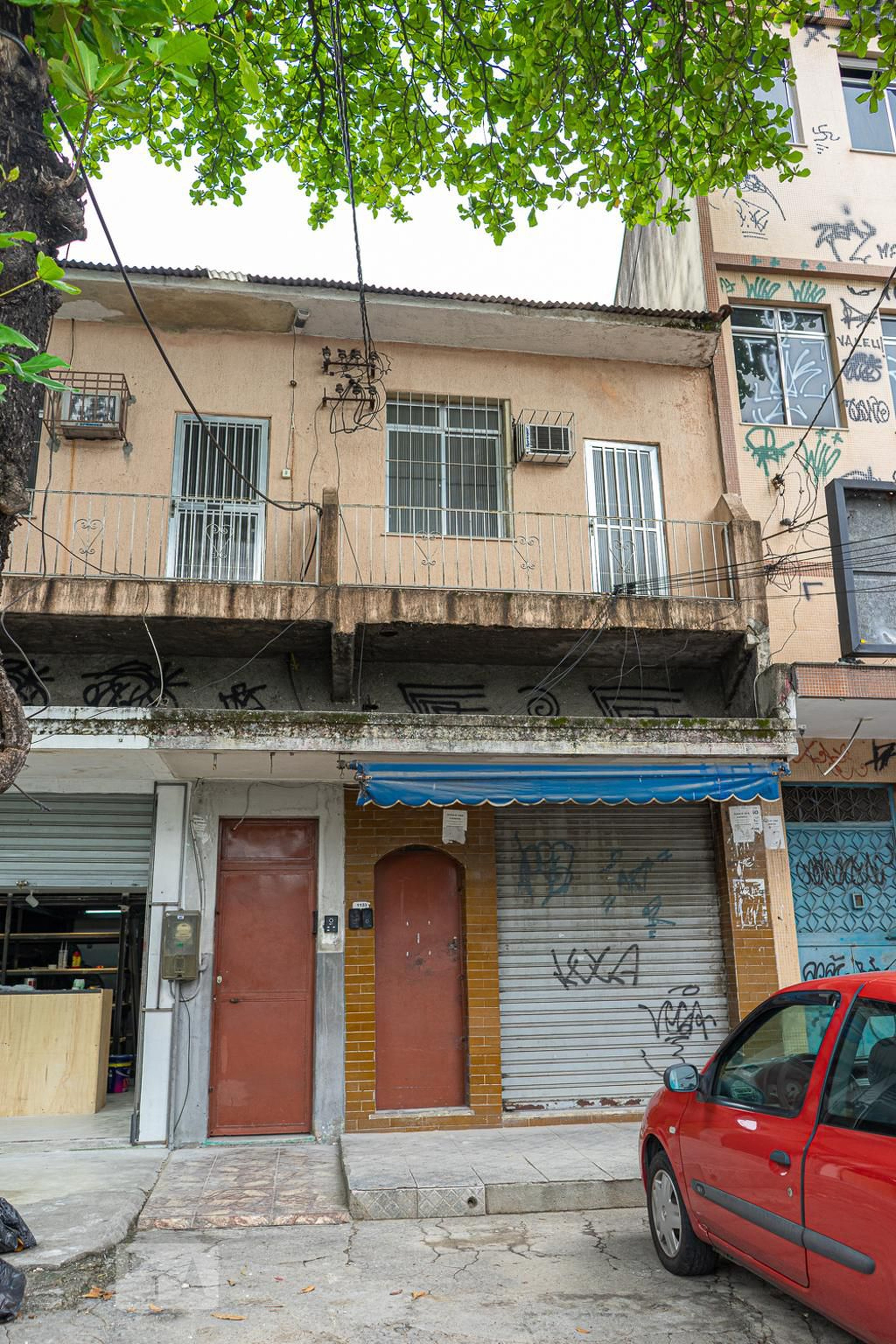 Fachada do Prédio Condomínio em Avenida Lobo Júnior Próximo Ao 951-1019 - Penha Circular, Rio de Janeiro - Rj, 21020-125, Brasil, 1133