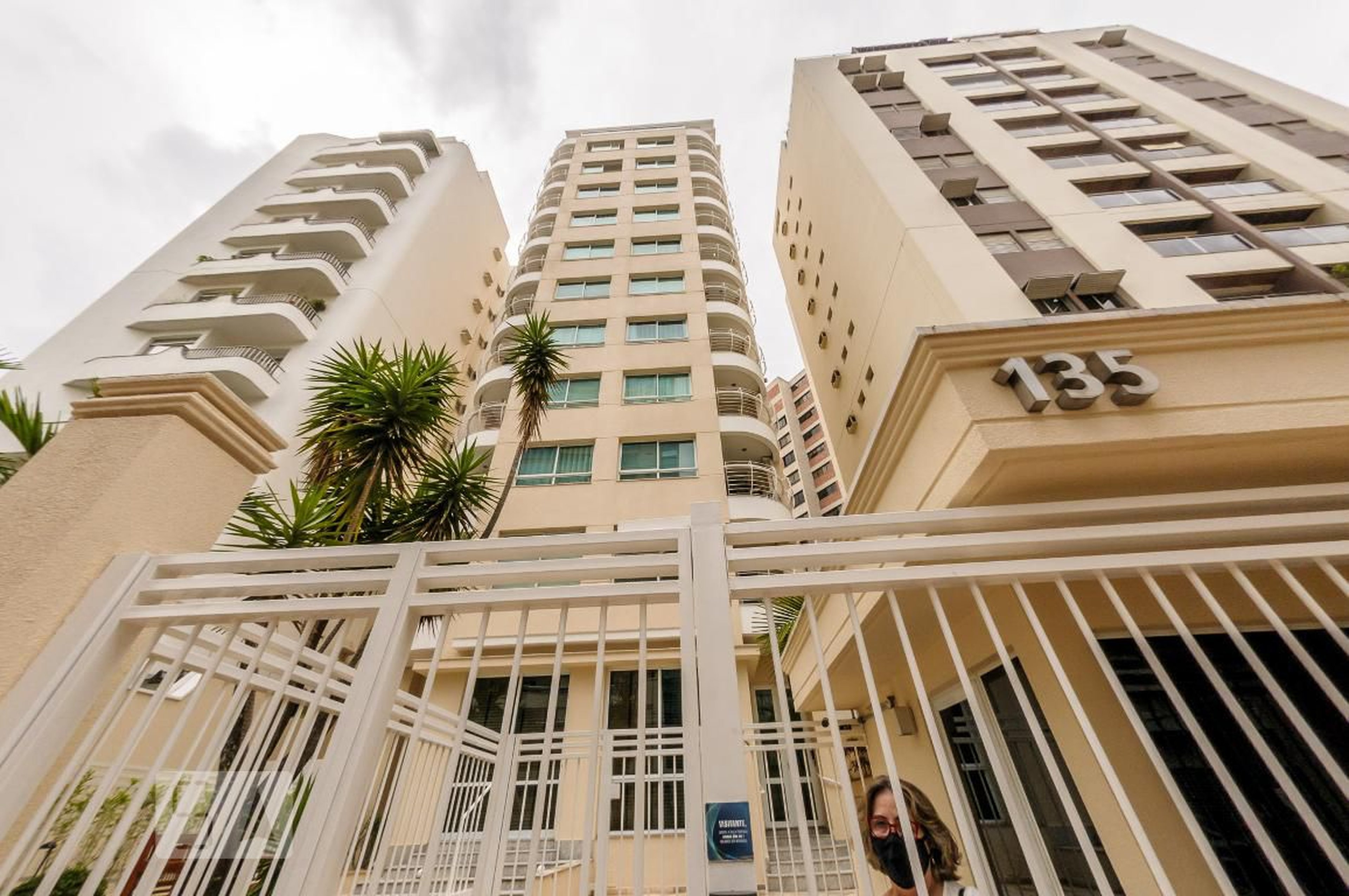 Fachada do Prédio Edifício Terraço Carissas