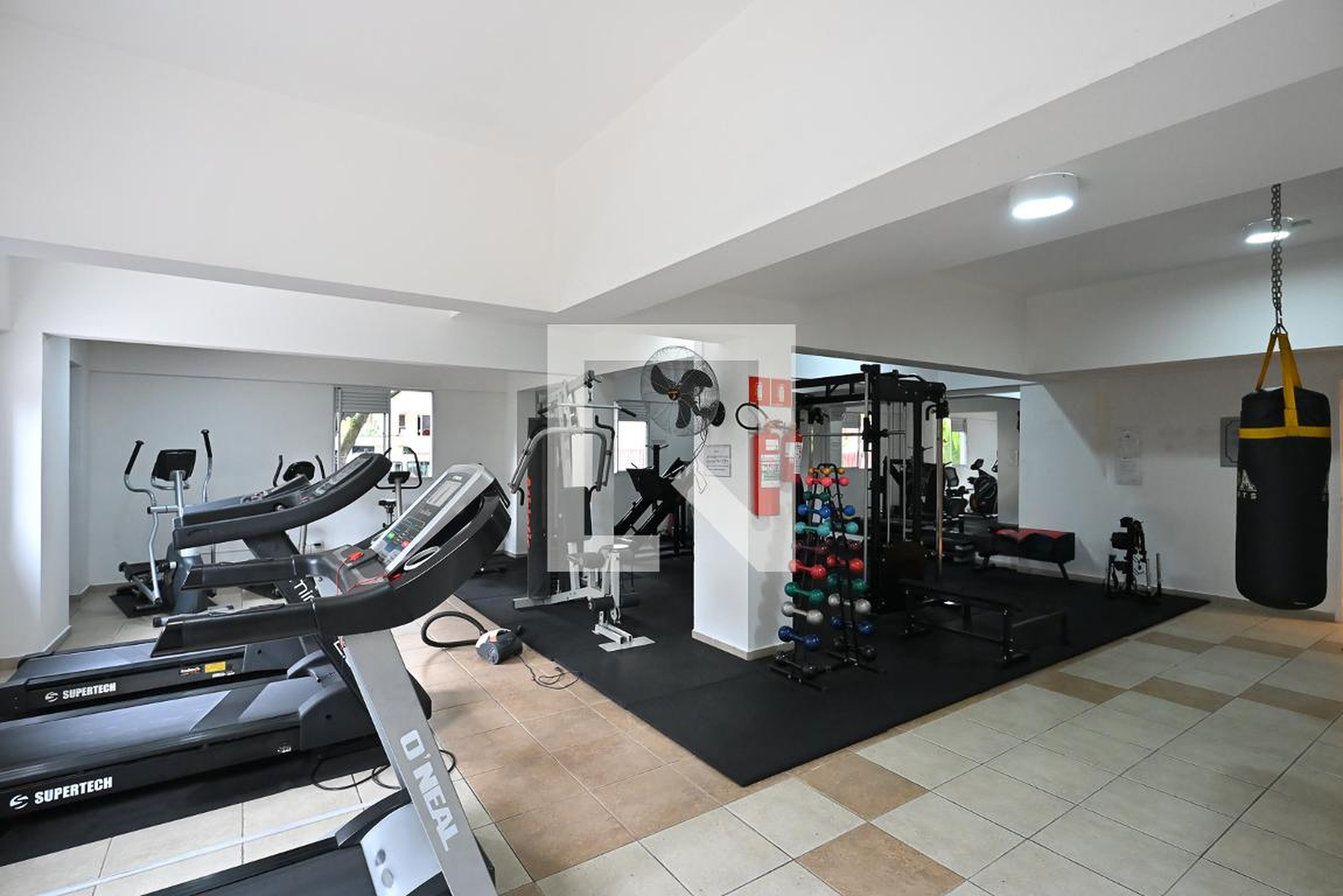 Academia - Torres de Gênova