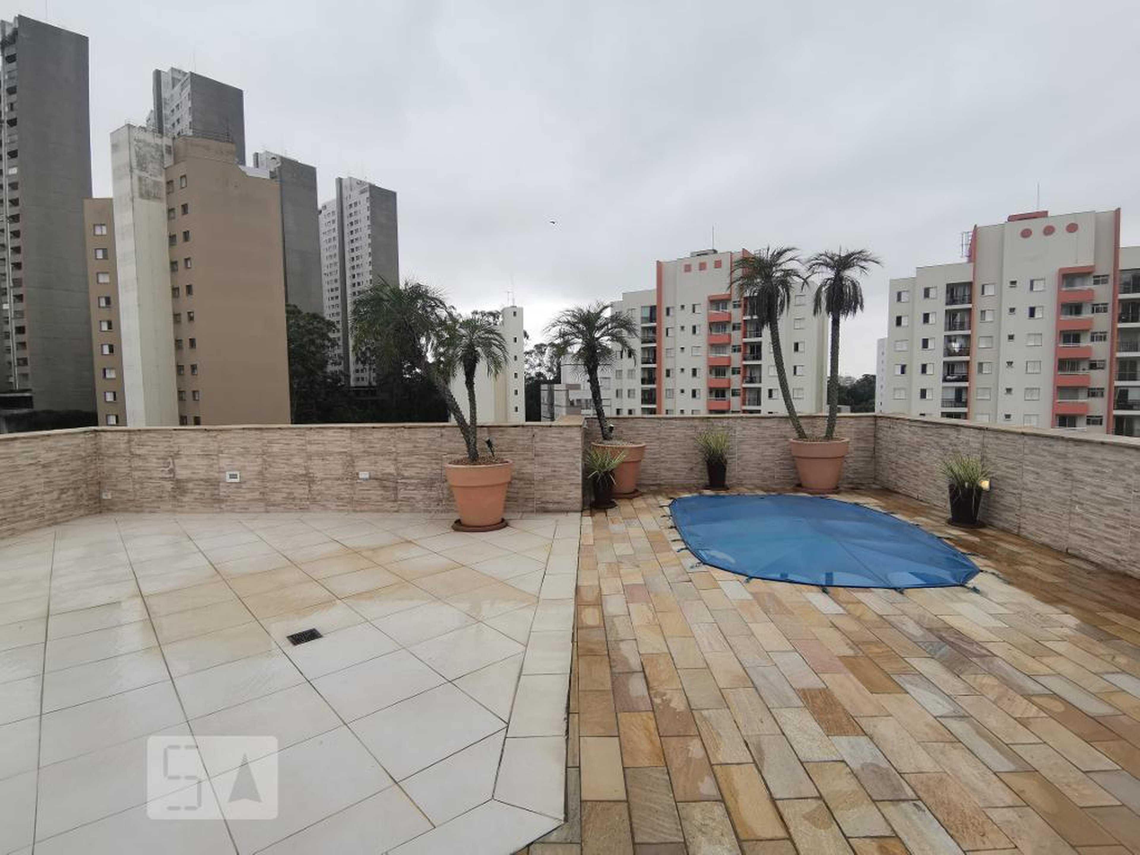 Piscina Coberta - Edifício Thaitani
