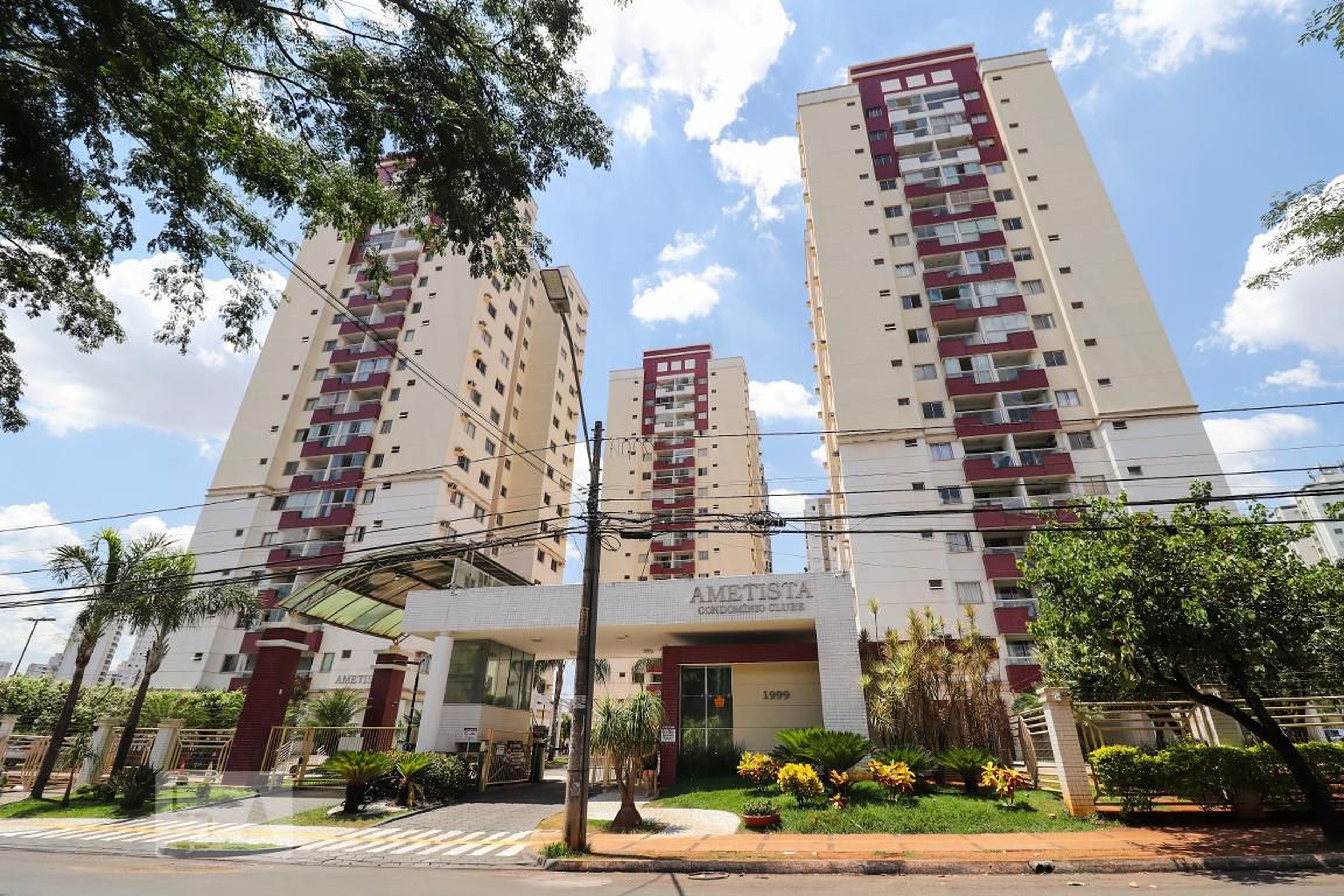 Fachada Condomínio Ametista